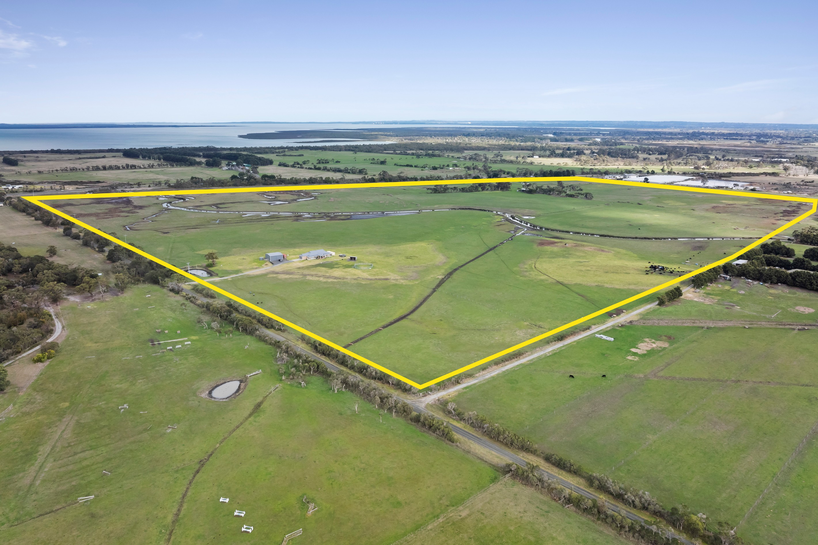 2645 South Gippsland Highway, Tooradin, VIC 3980