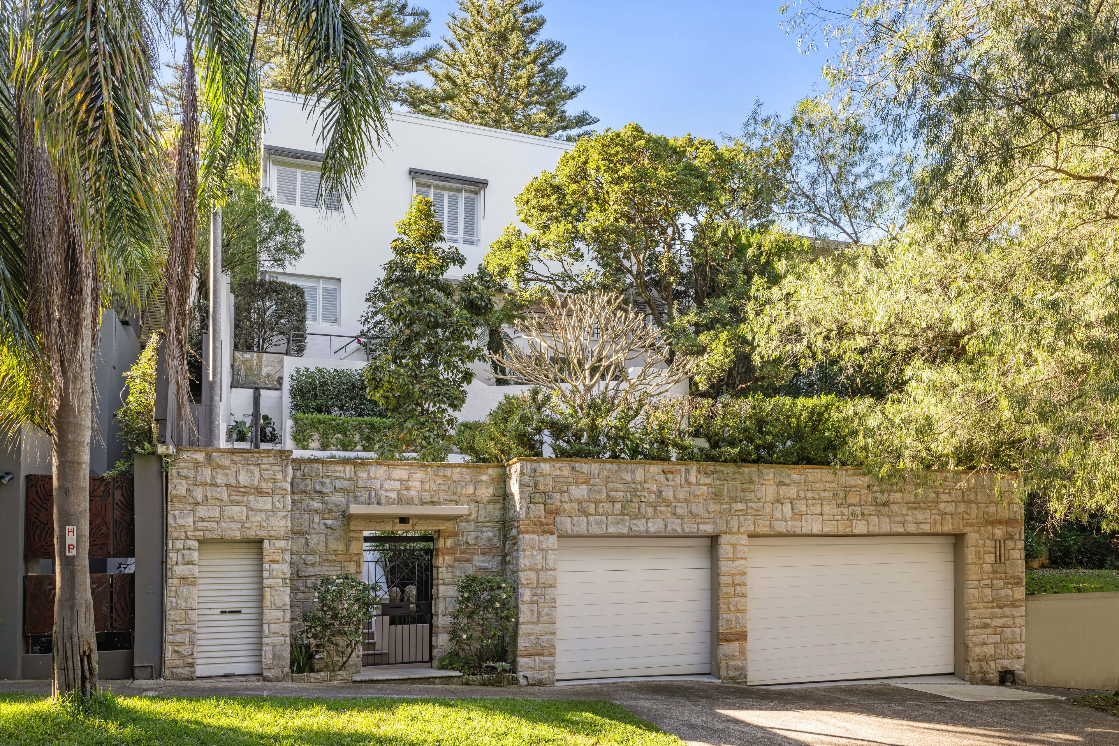 32 Northland Road — photo 8 of 17