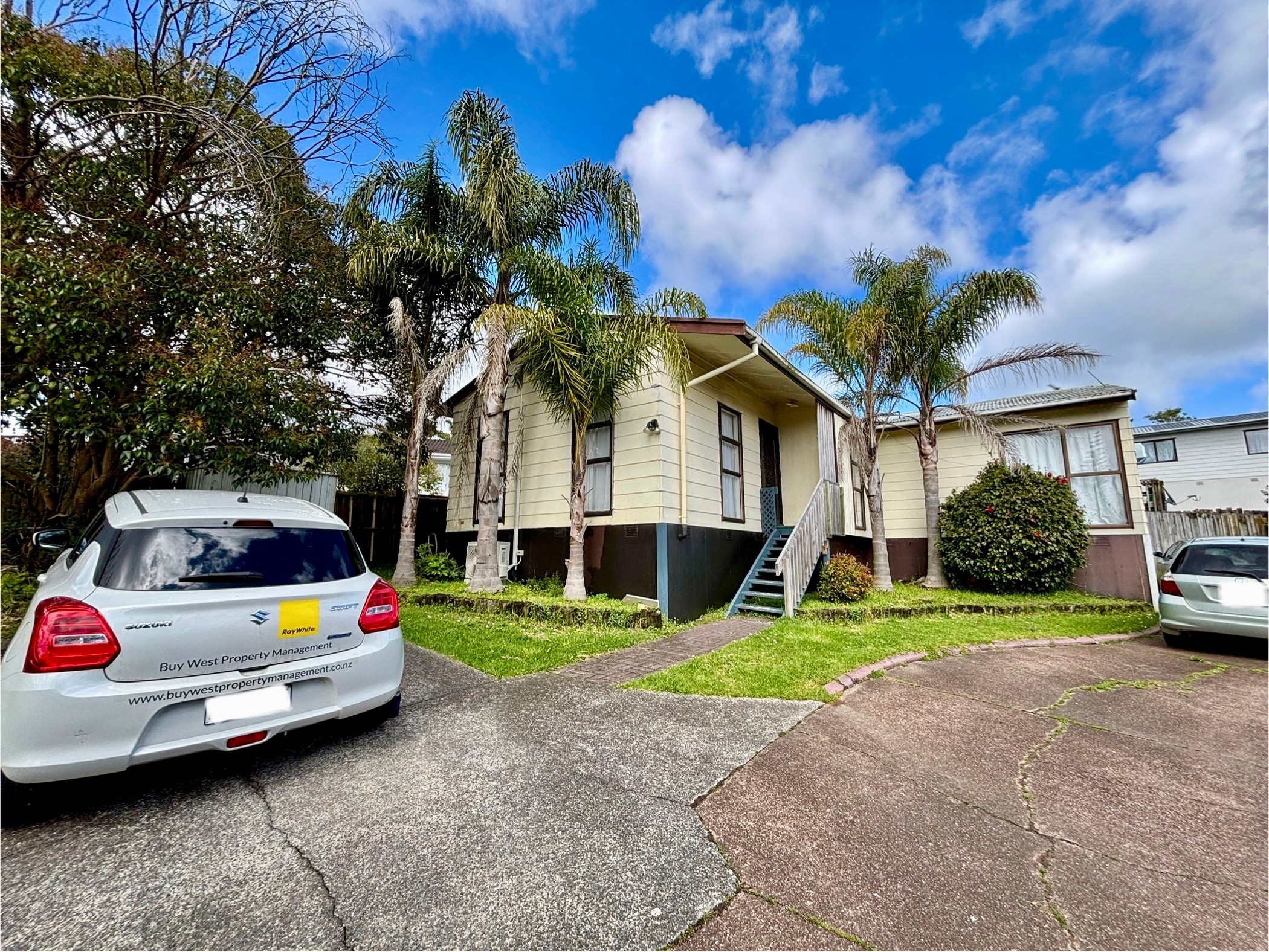 12 Garton Drive, Massey, Waitakere City