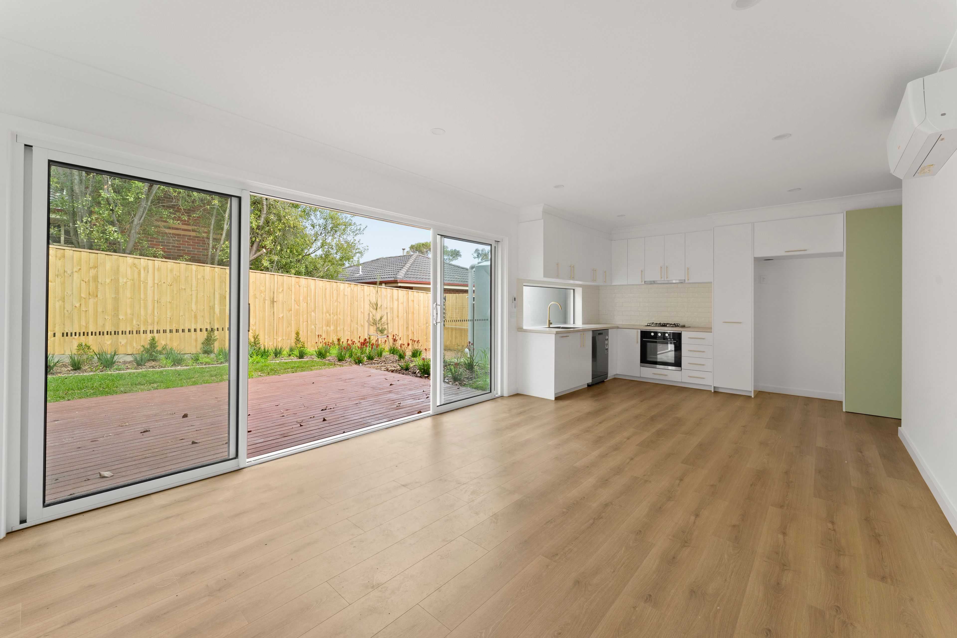 2/16 Duncan Avenue, Boronia, VIC 3155