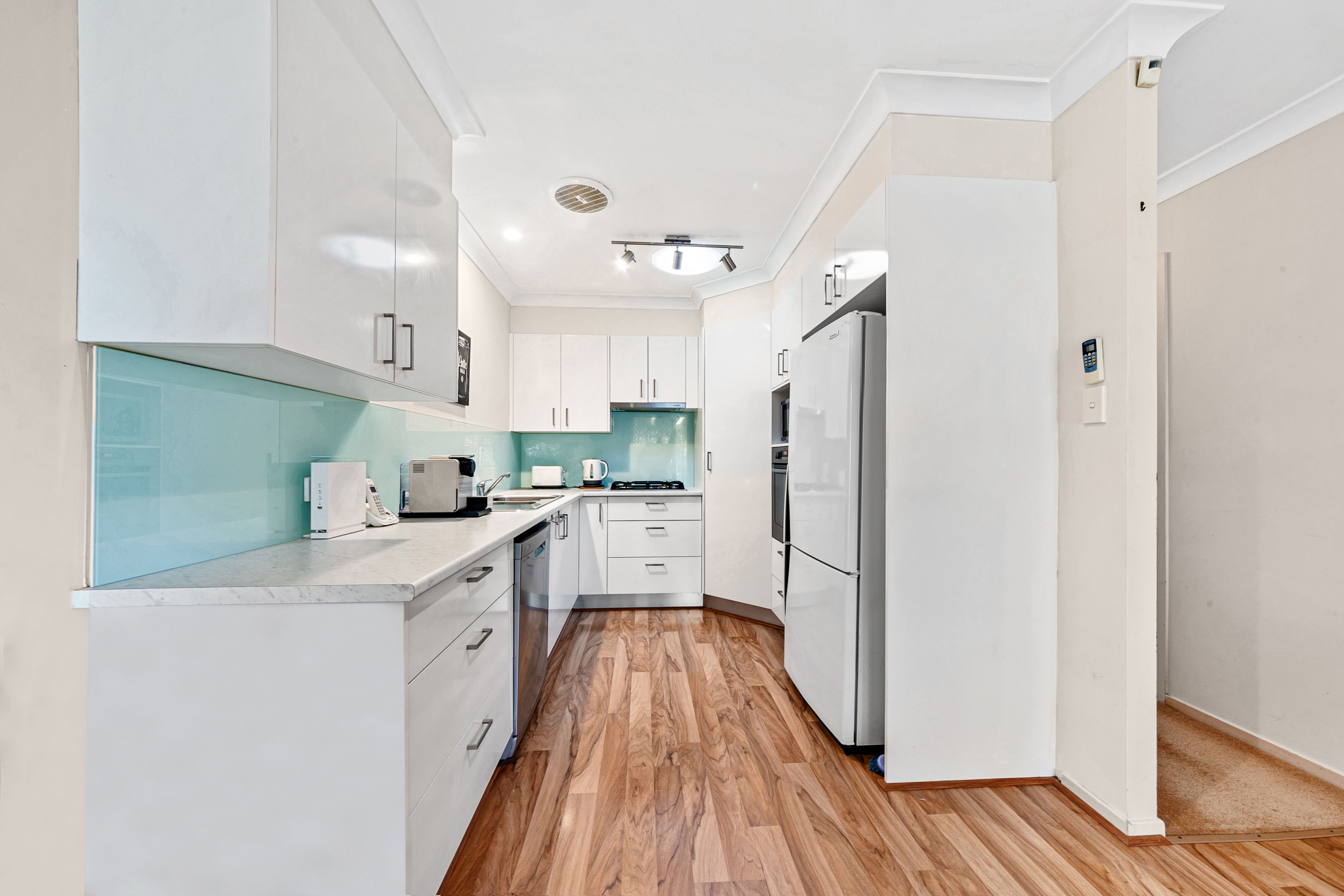 5 Cottage Corner, Lake Haven, NSW 2263