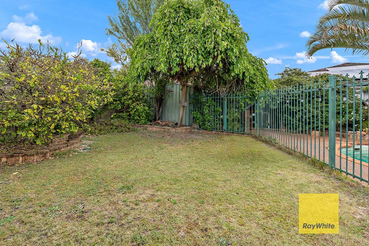 9 Goodwood Way — photo 17 of 19