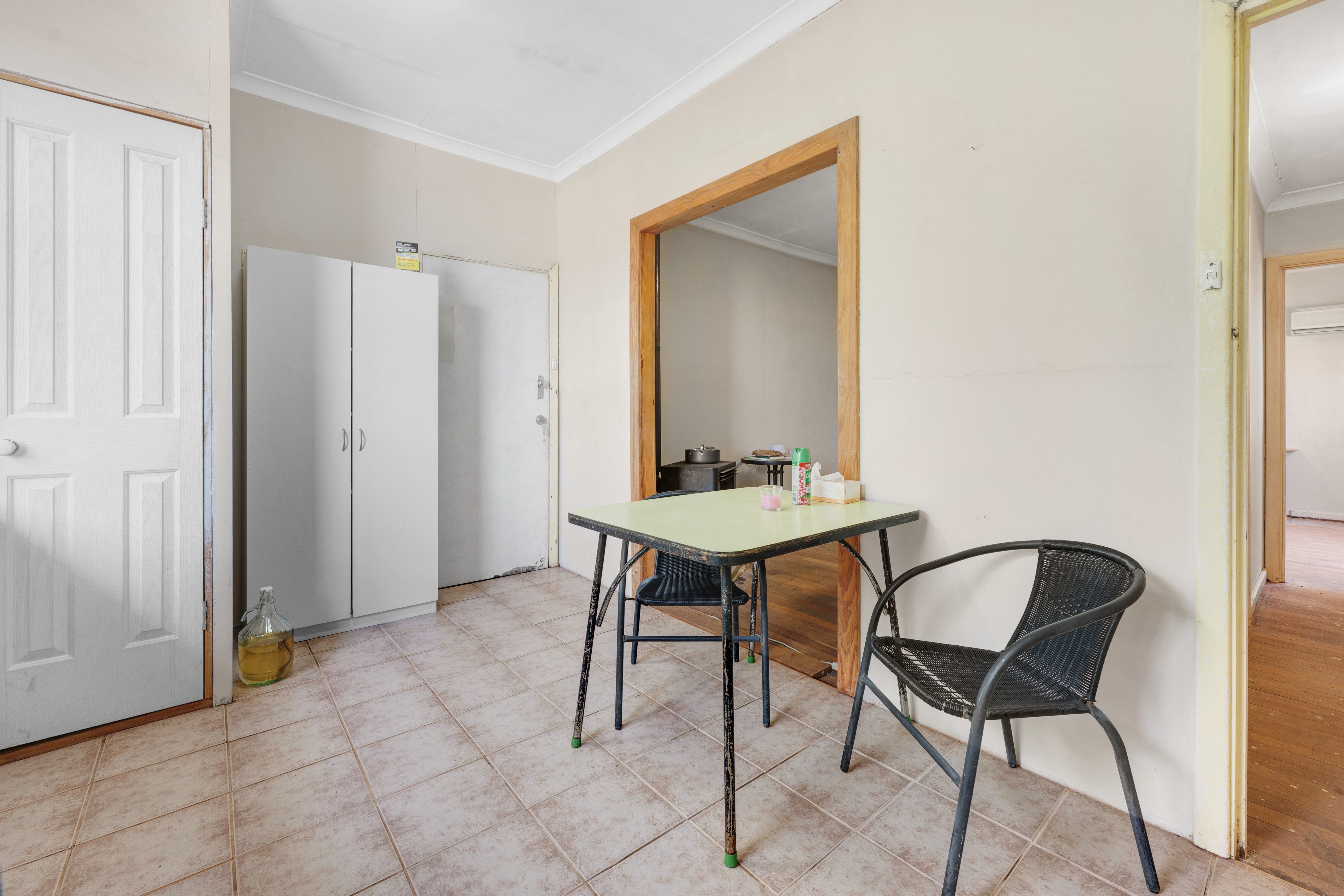 9 Ikewa Street — photo 8 of 18
