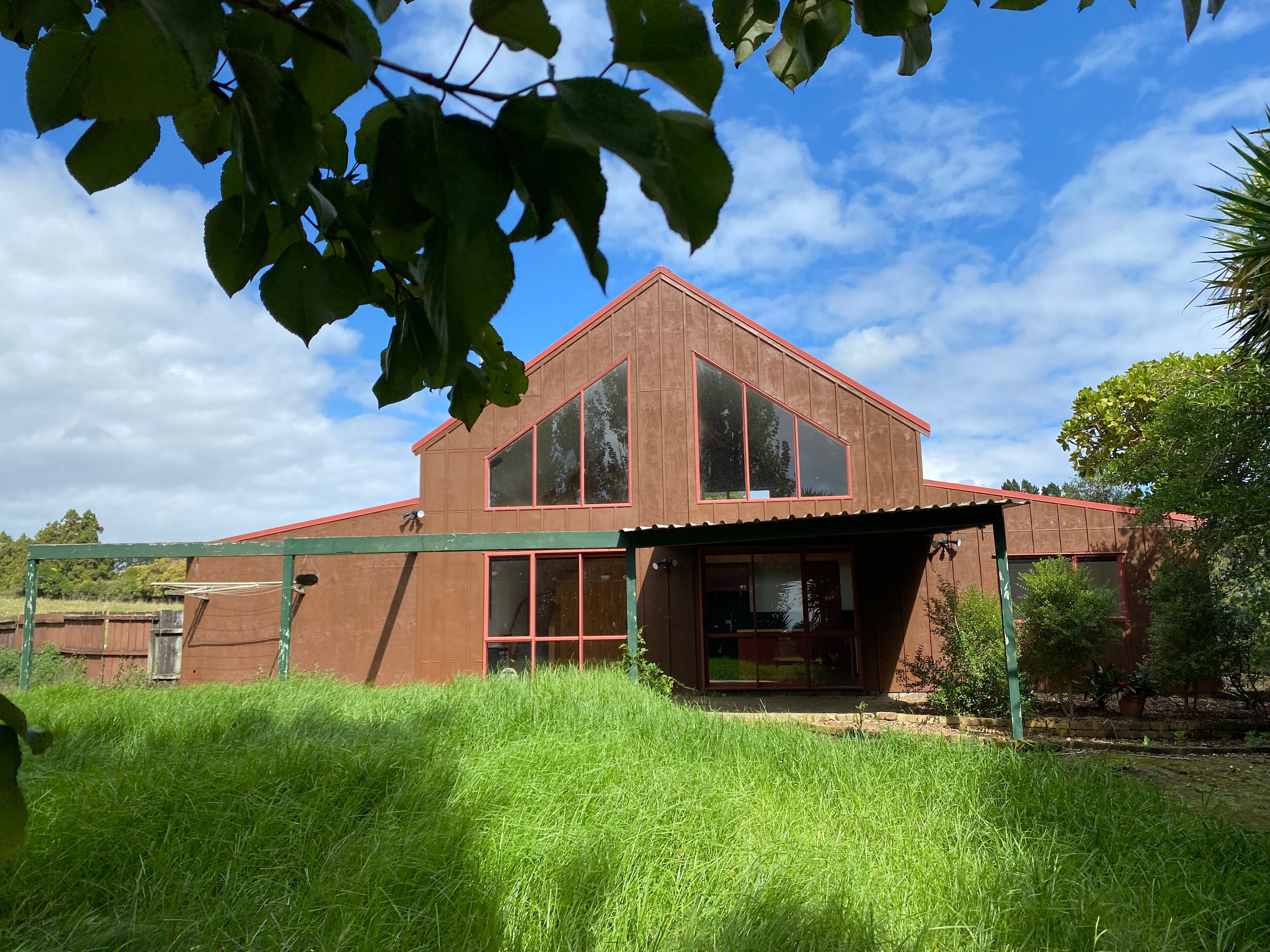 Karaka, Franklin