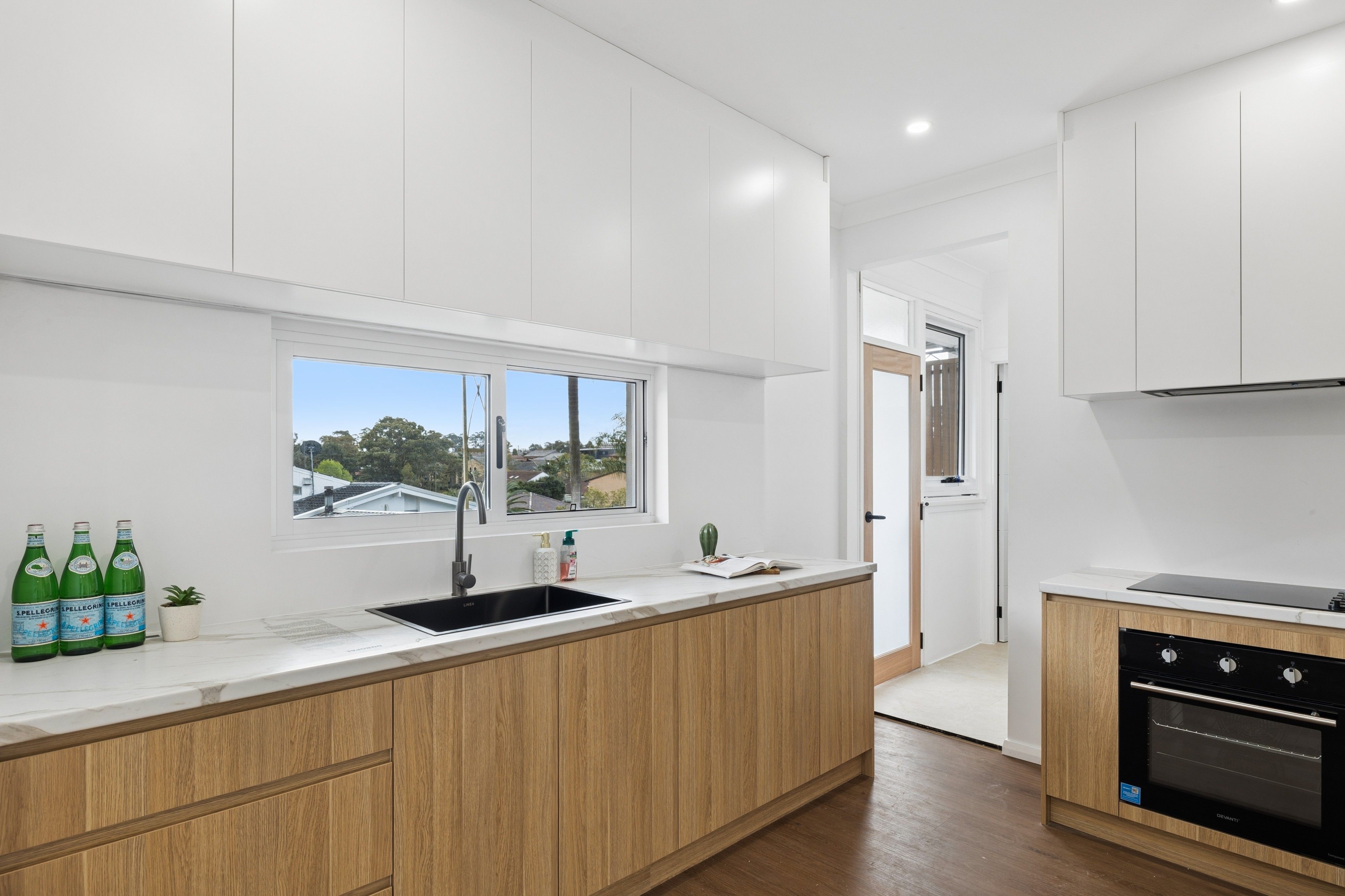 34 Wren Street — photo 3 of 13