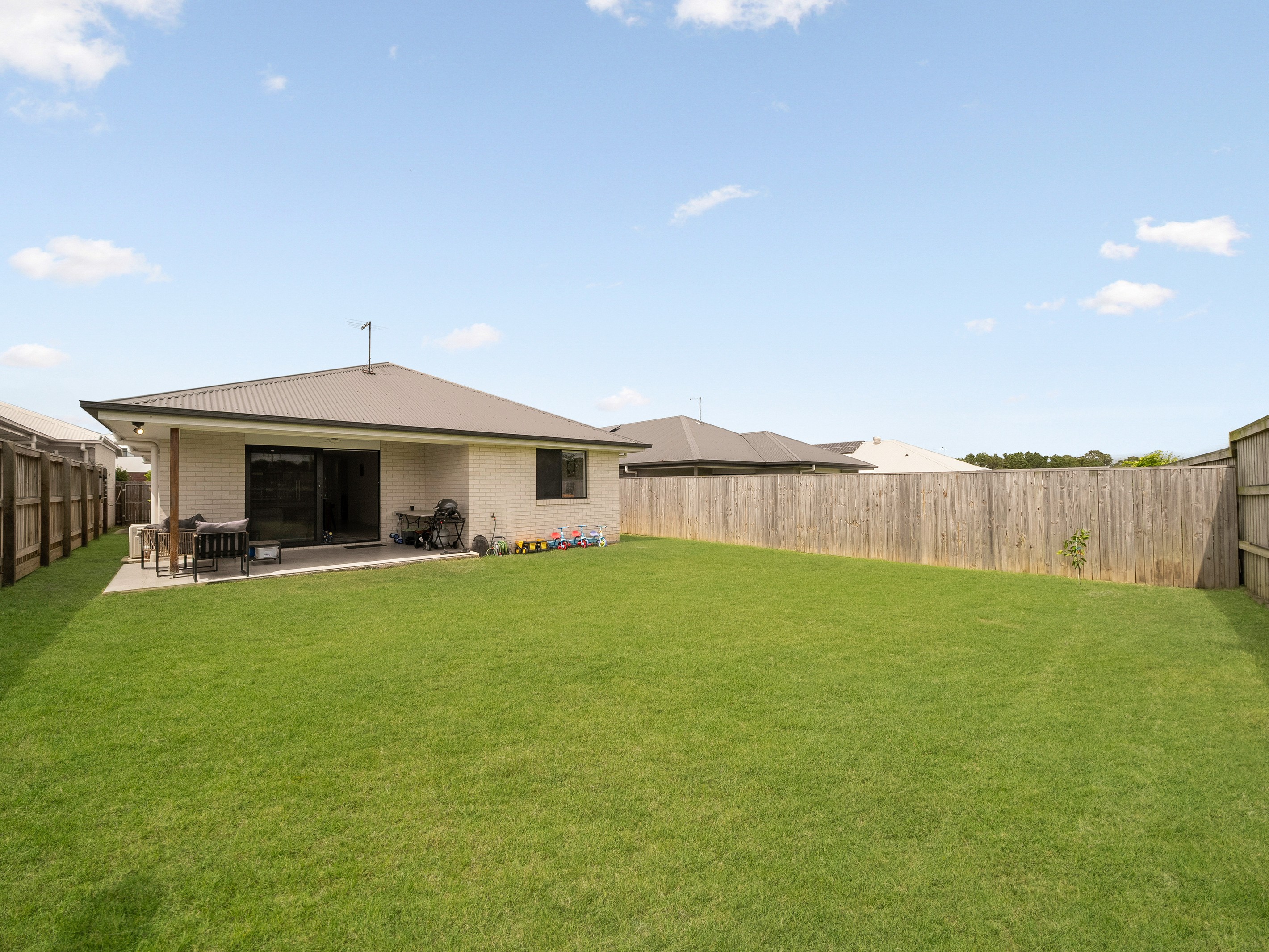 19 Lapetus Street, Burpengary, QLD 4505