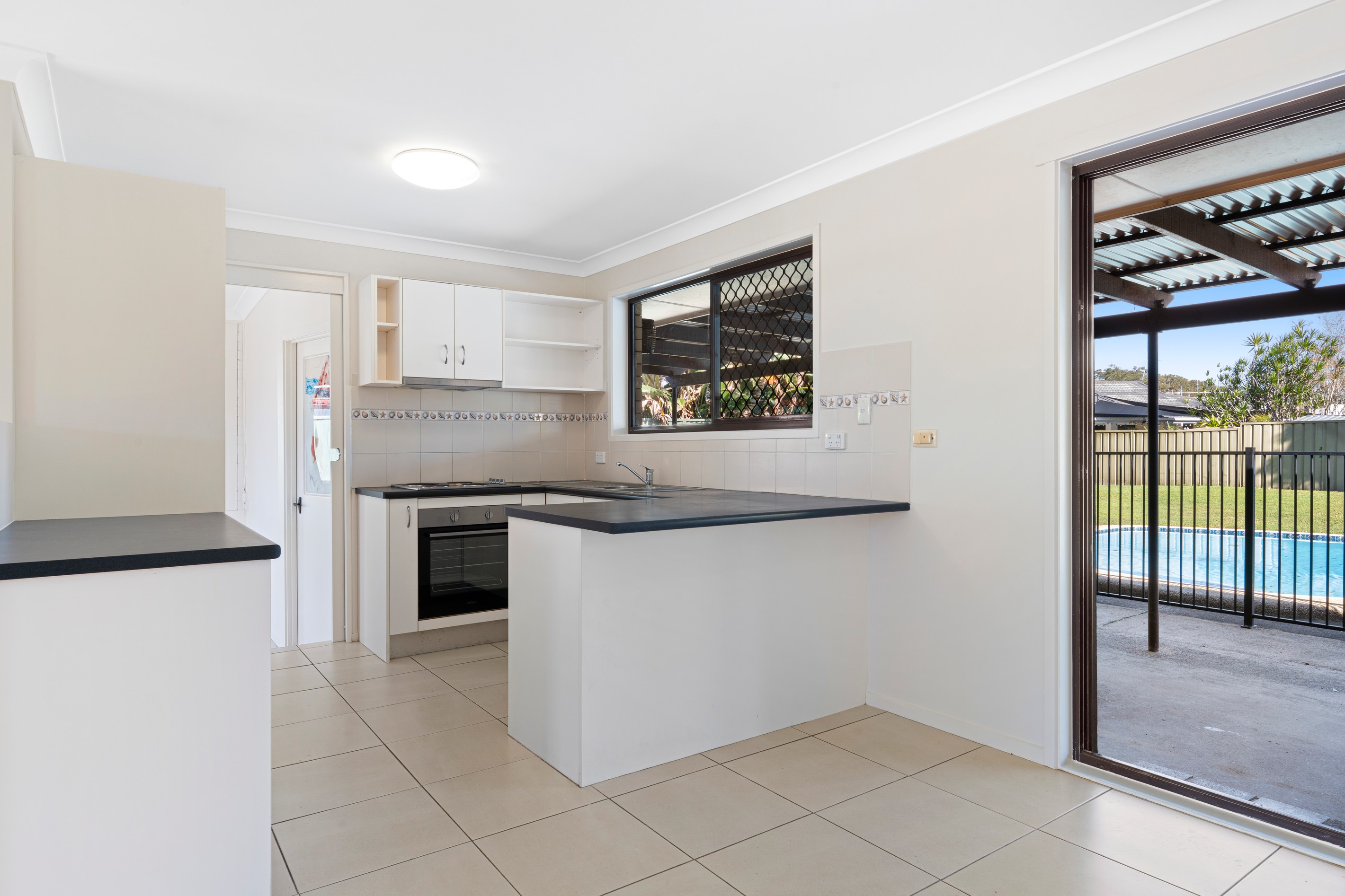 25 Rumrunner Street, Mermaid Waters, QLD 4218