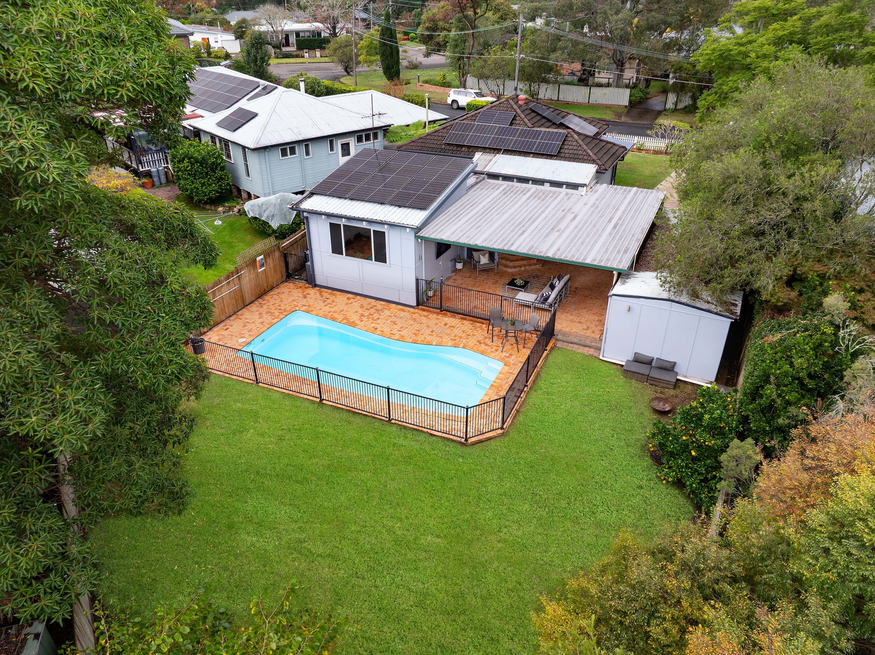 4 Ulolo Avenue, Hornsby Heights, NSW 2077