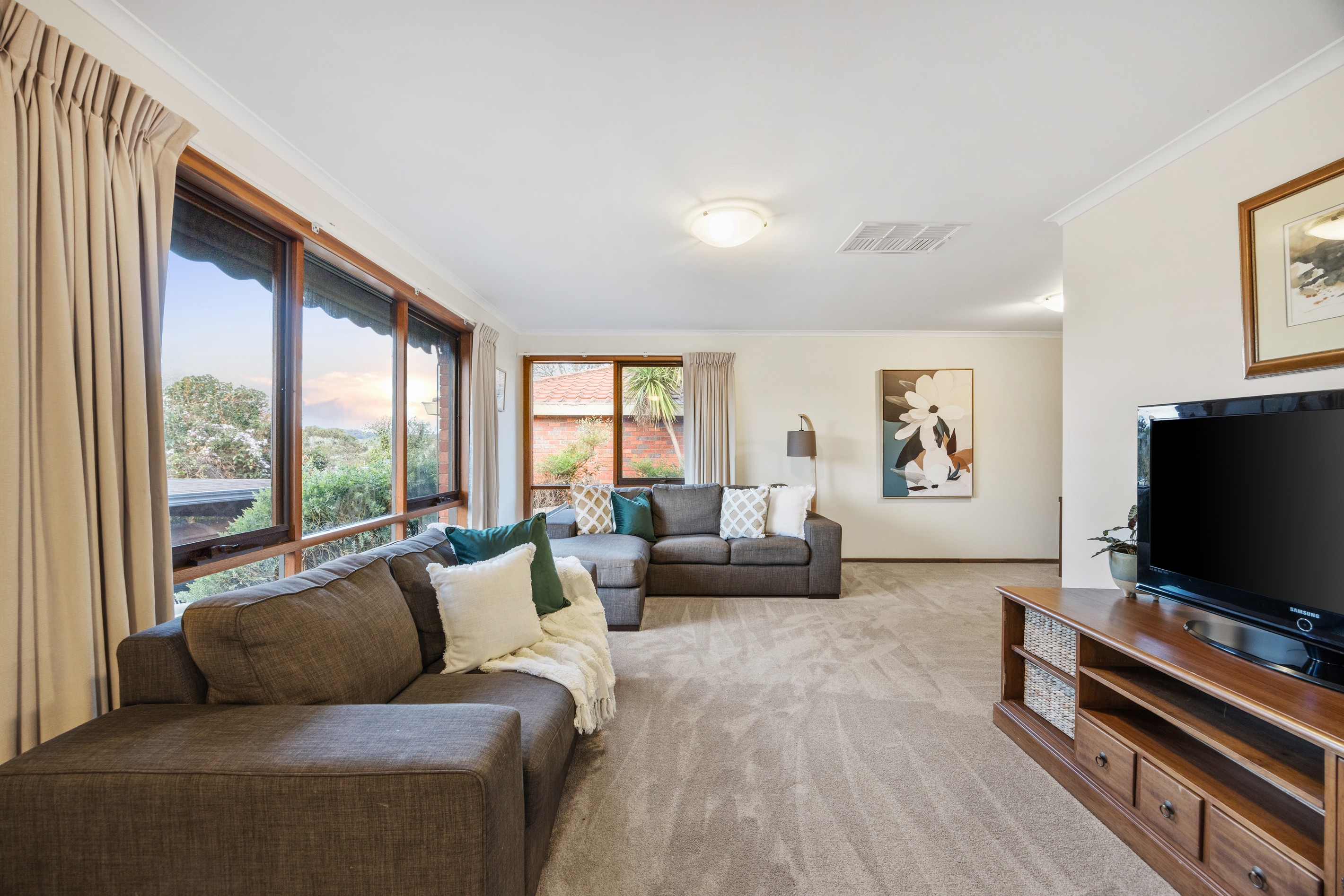 41 Arcadia Way, Eltham North, VIC 3095