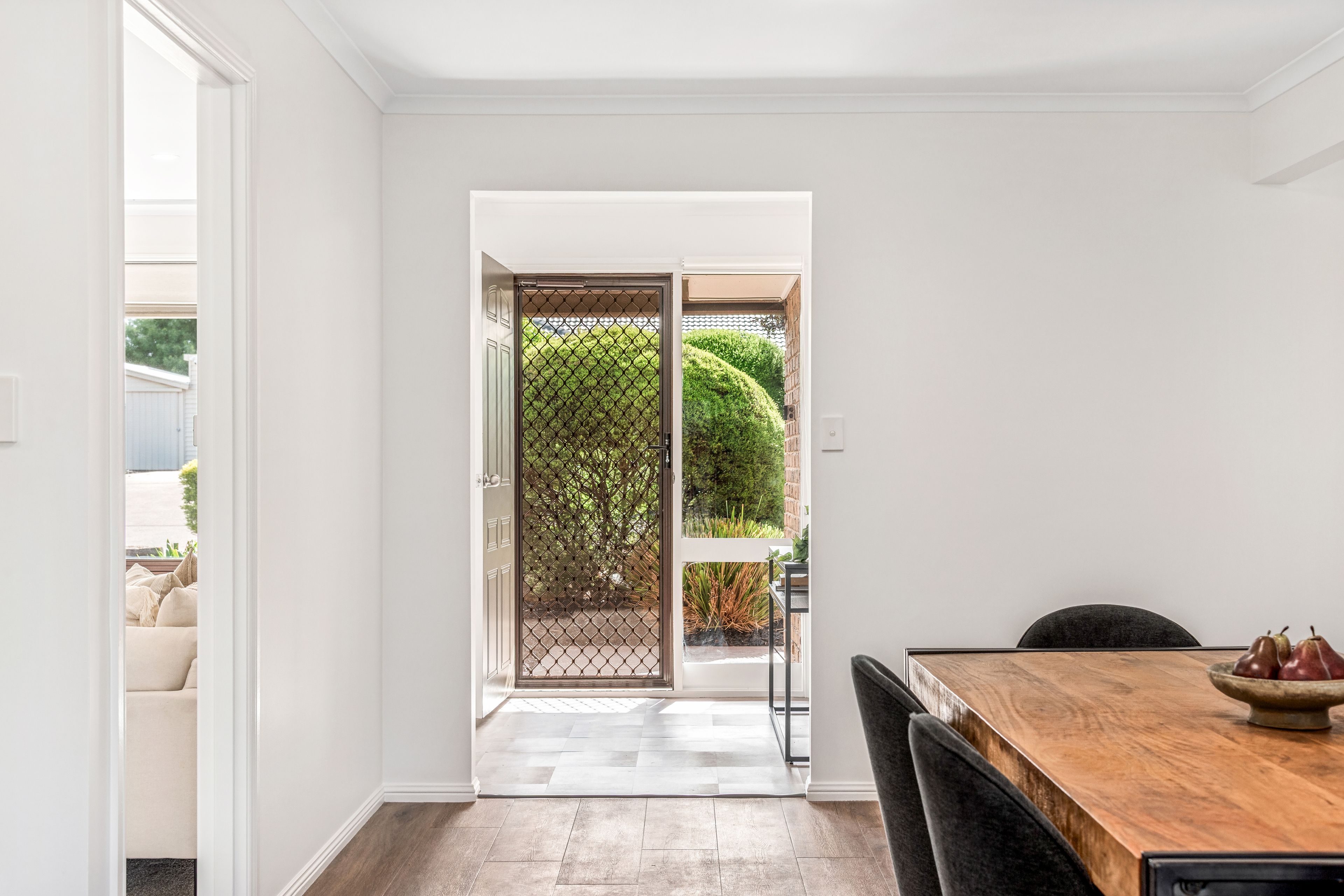 7 Dridan Crescent — photo 7 of 24