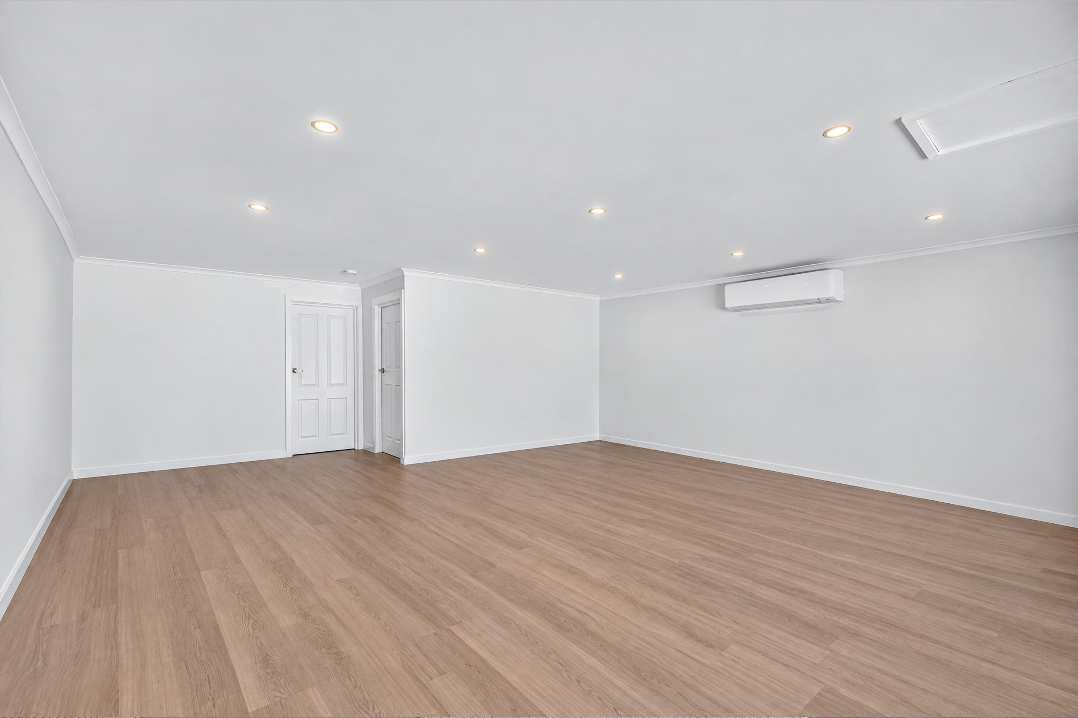 48 Castle Avenue — photo 27 of 30