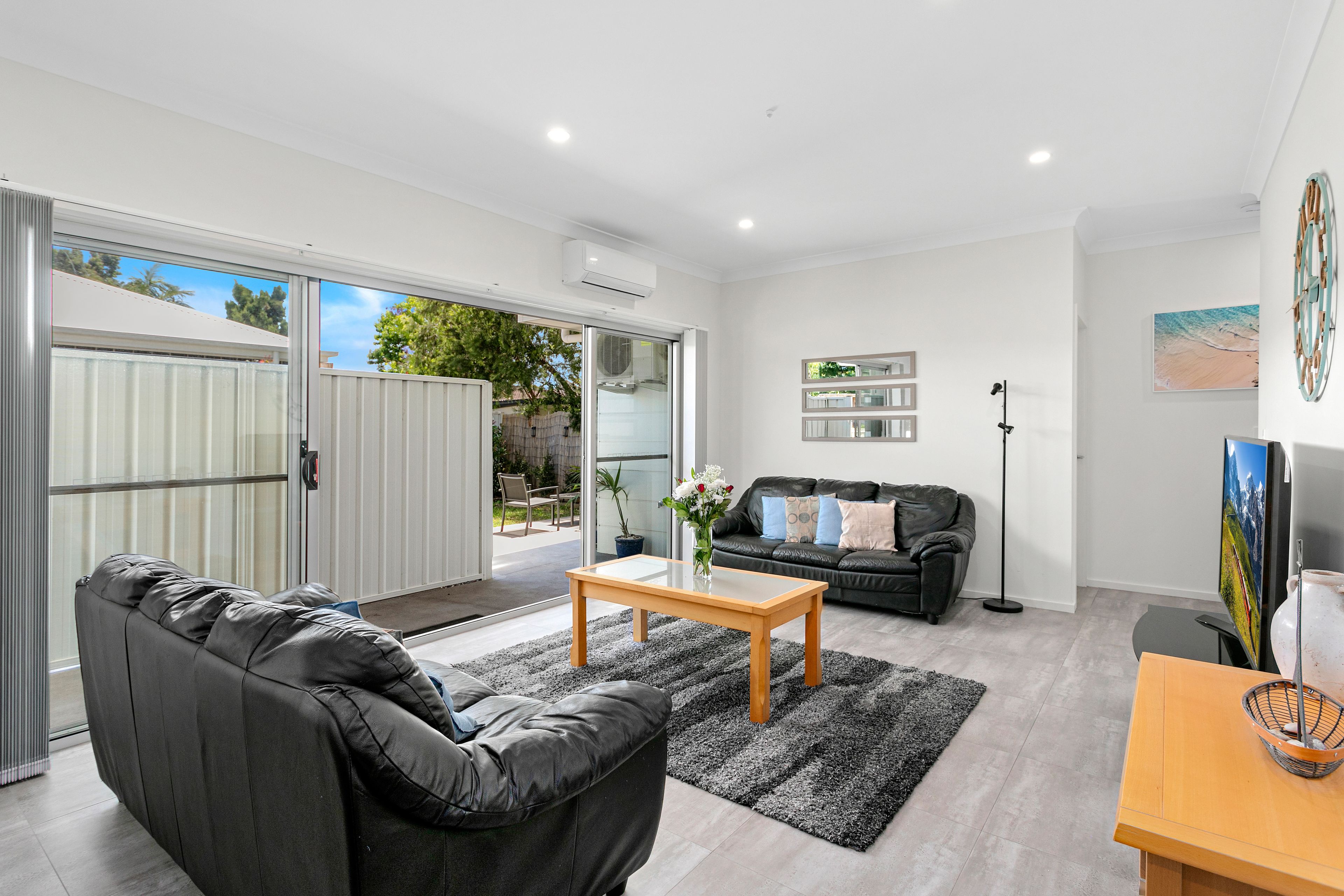 2/82 Terry Street, Albion Park, NSW 2527