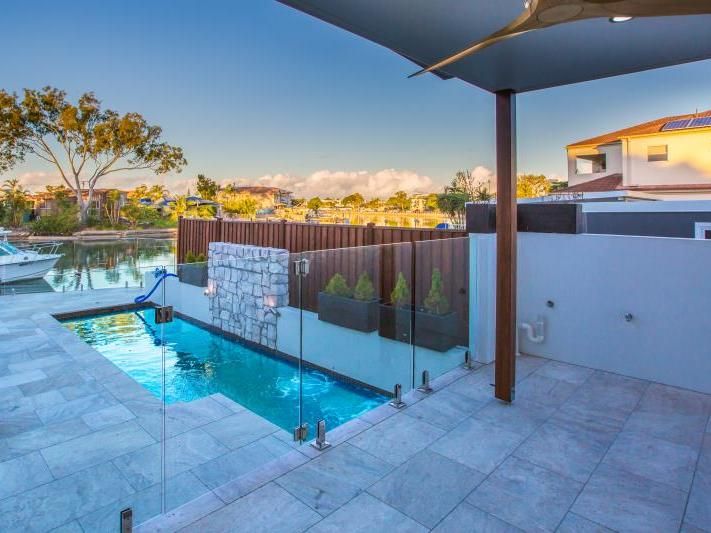 61 Hollywell Road, Biggera Waters, QLD 4216