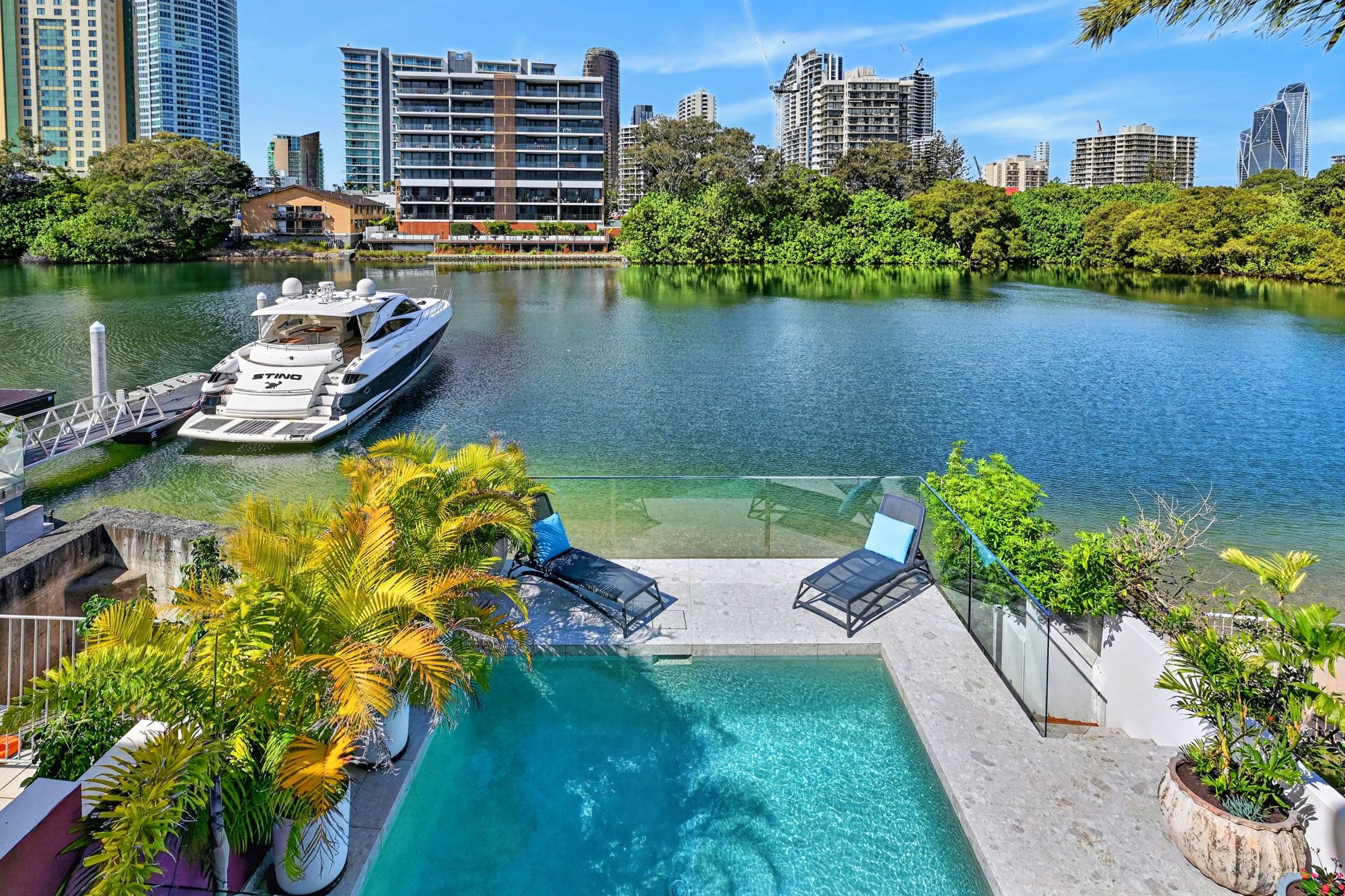 2/45 Paradise Island — photo from Ray White Advantage