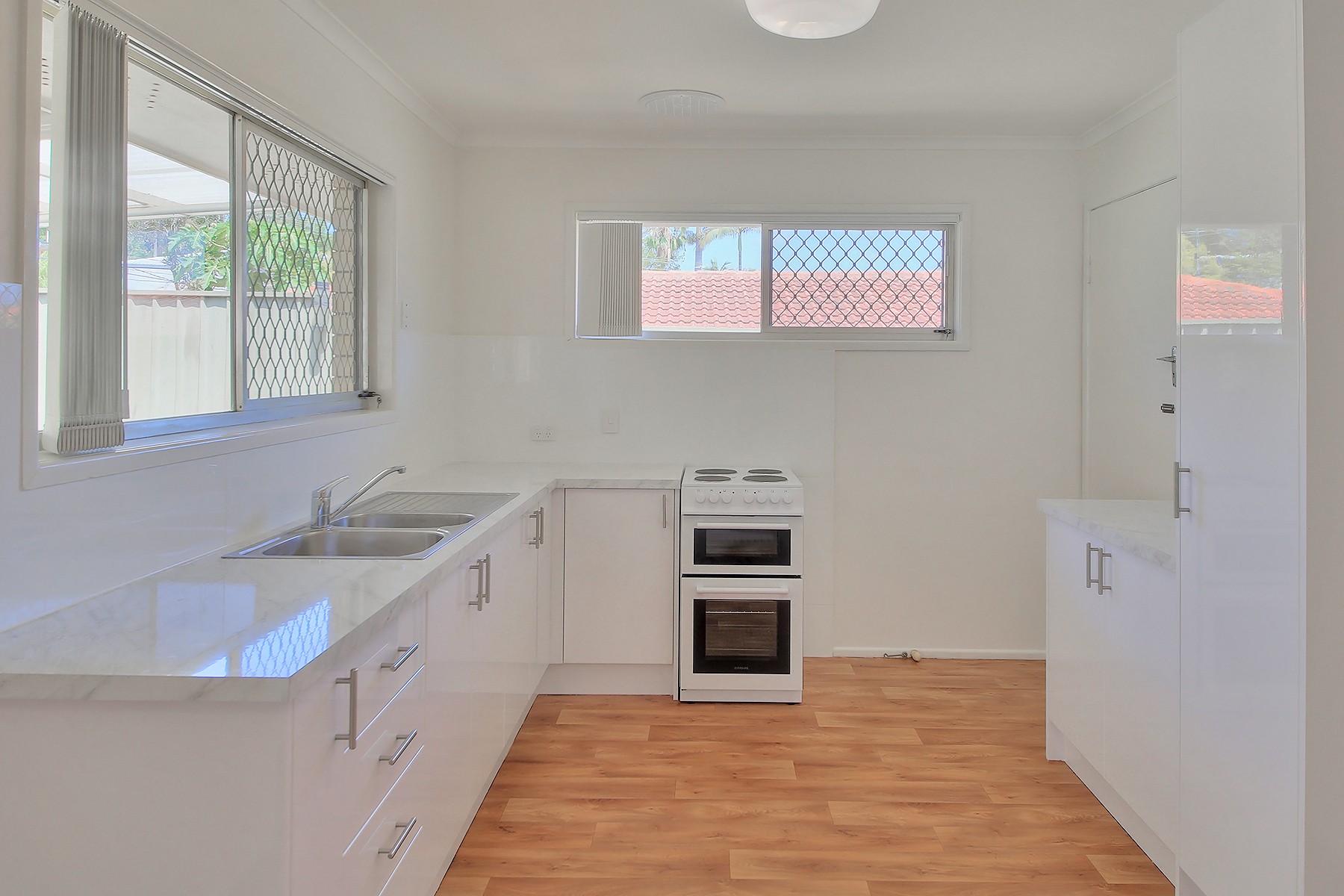 4 Montreal Street, Wishart, QLD 4122