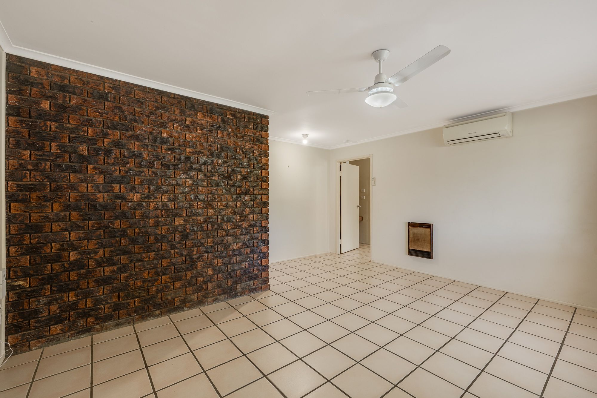 13 Caldwell Street — photo 6 of 17