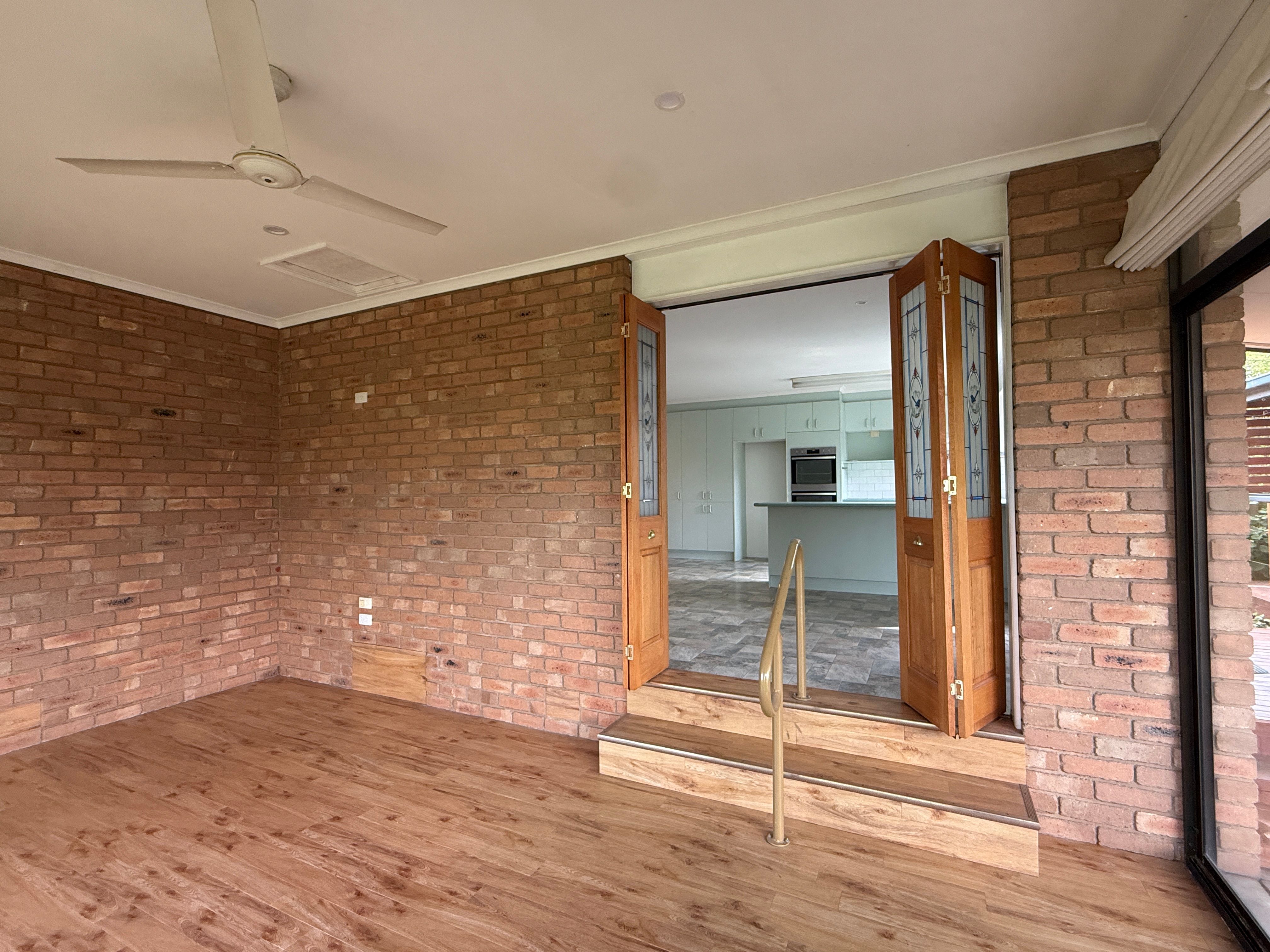50 Kennedy Street — photo 10 of 14