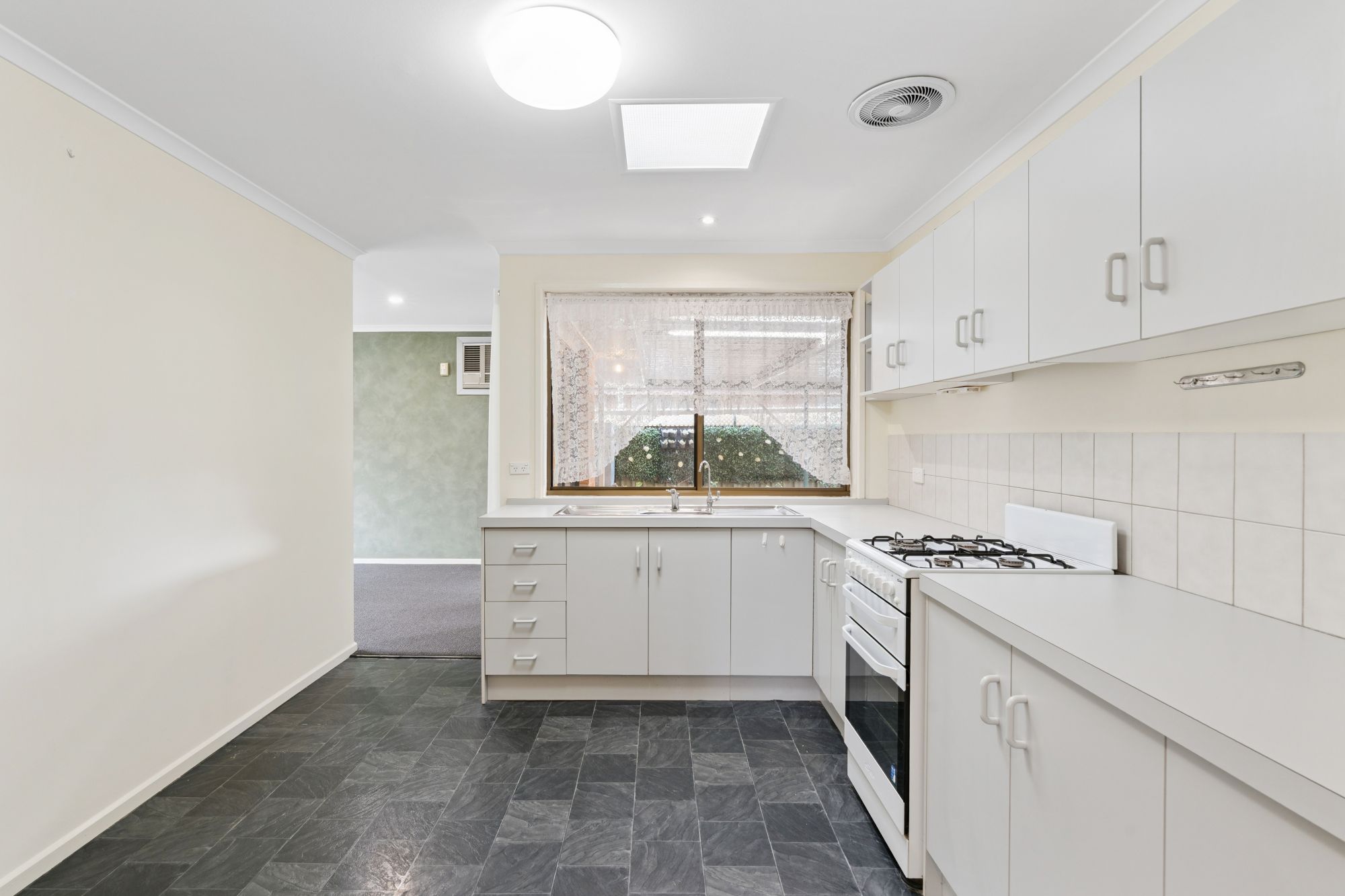 5 Boon Court, Paralowie, SA 5108