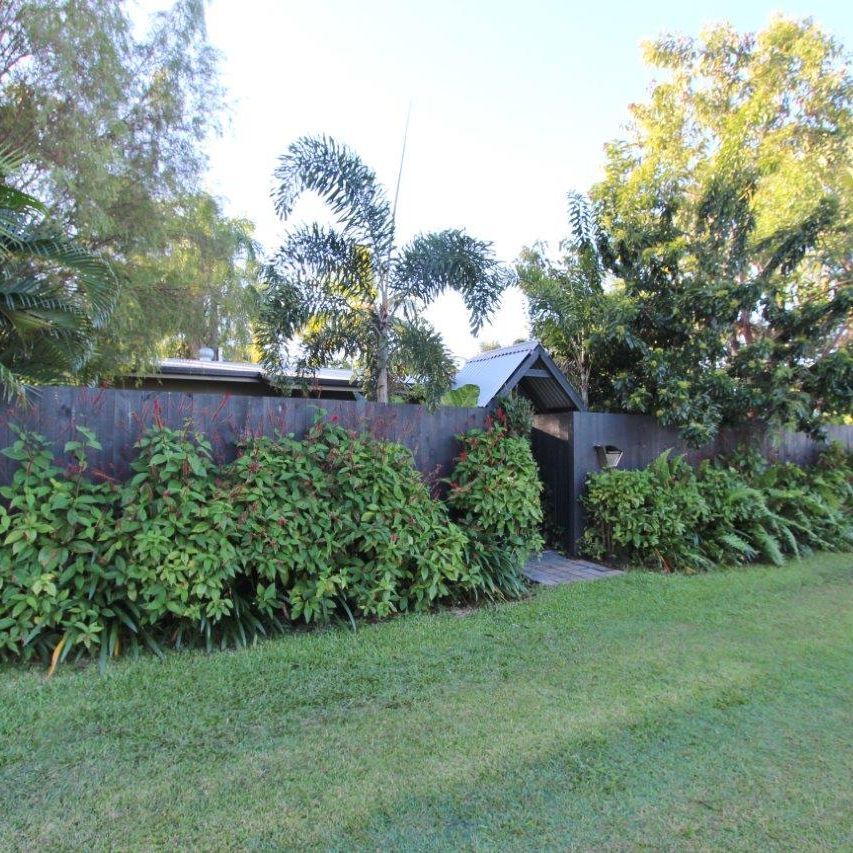10 Kavieng Street, Trinity Beach, QLD 4879