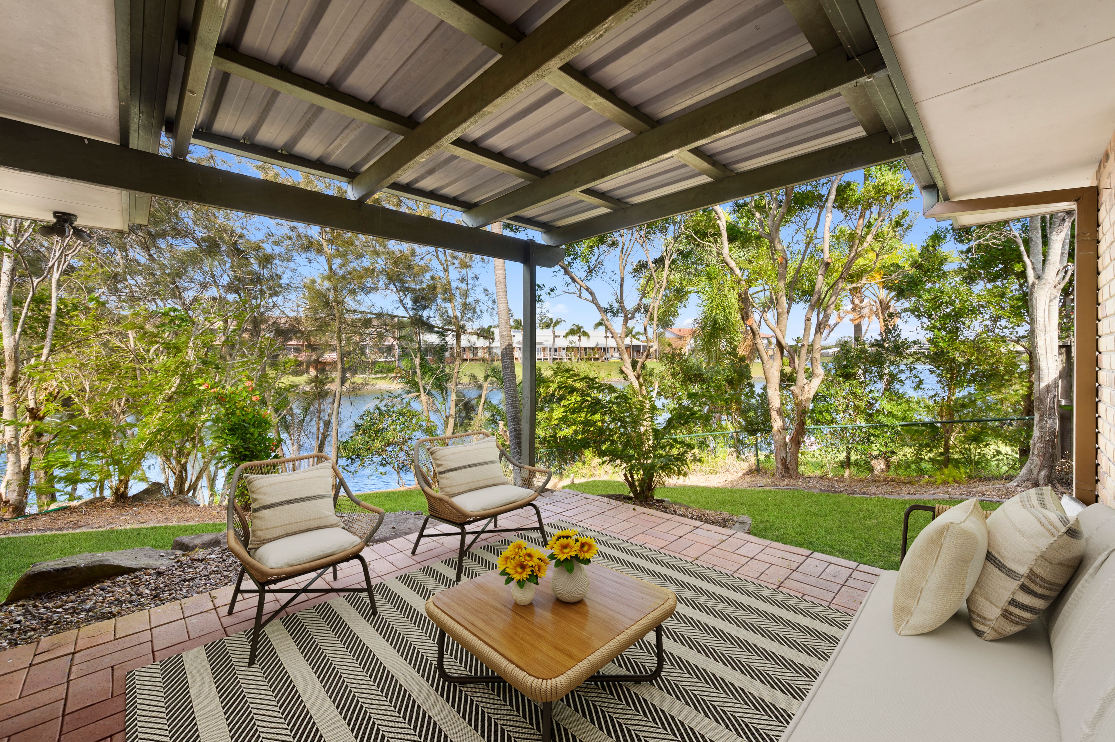 288 Christine Avenue, Varsity Lakes, QLD 4227