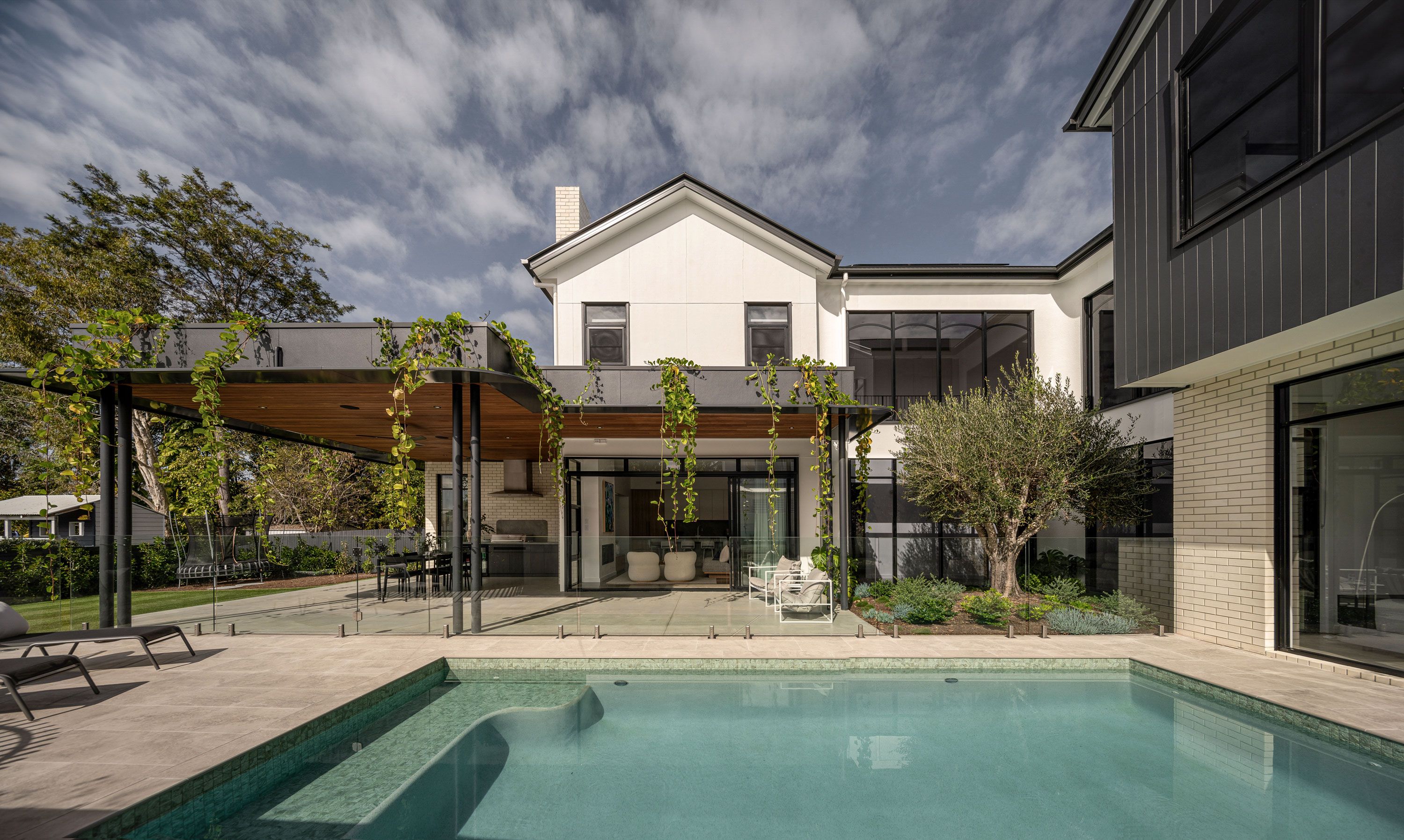 42 Stewart Street, Hawthorne, QLD 4171