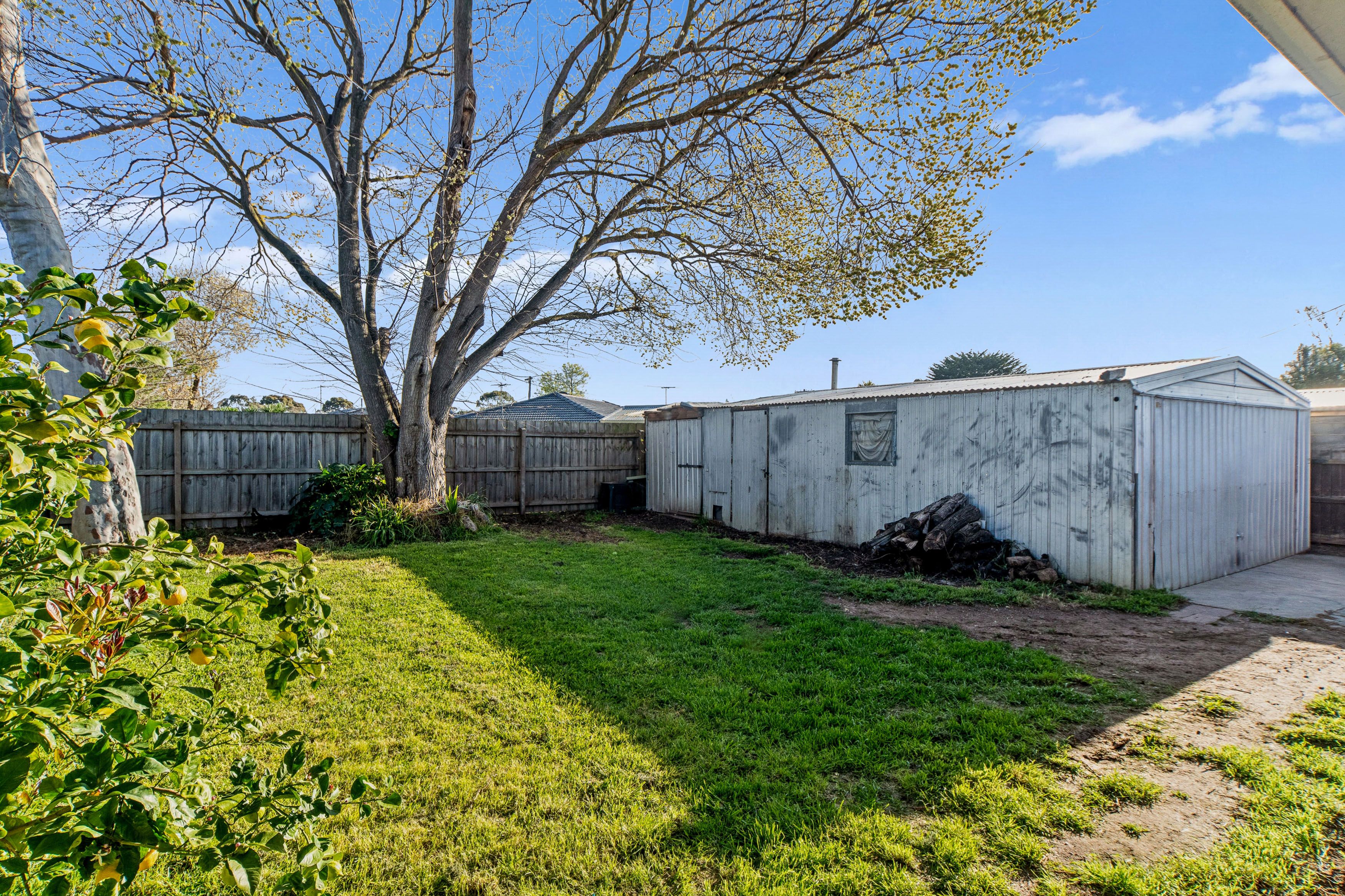 60 Bungower Road — photo 15 of 24