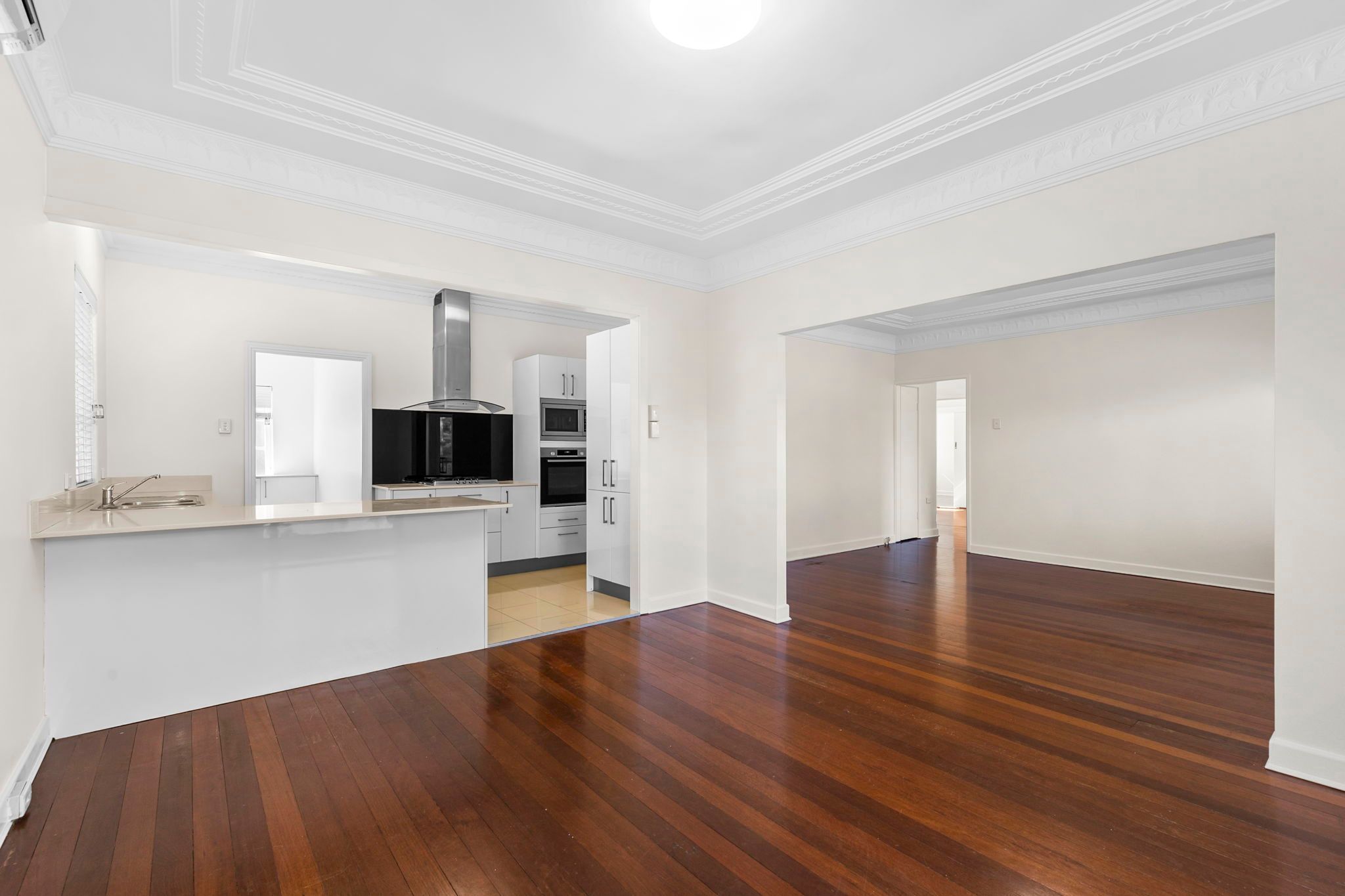 41 Percival Terrace — photo 3 of 8