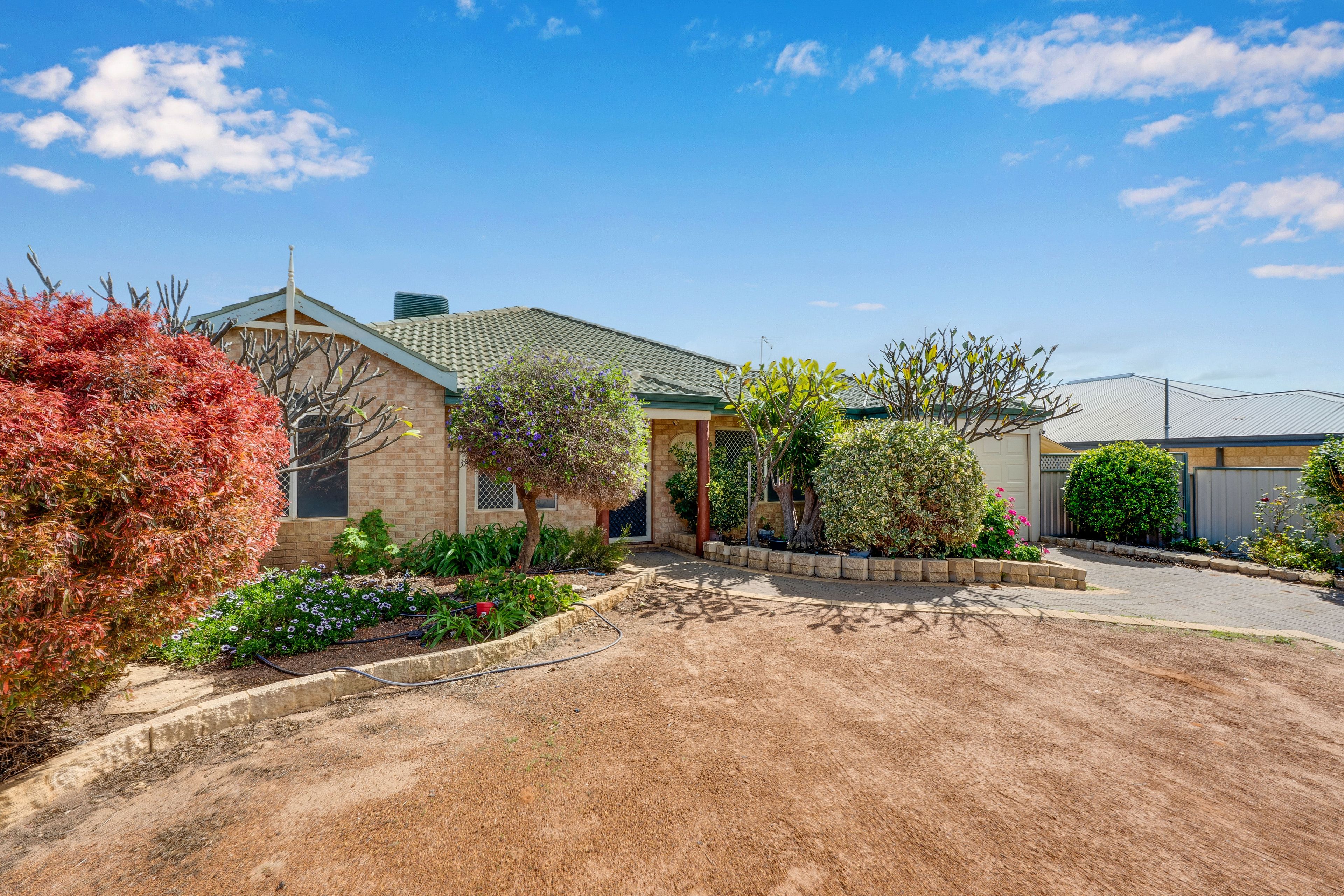 5 Rolland Drive, Mount Tarcoola, WA 6530
