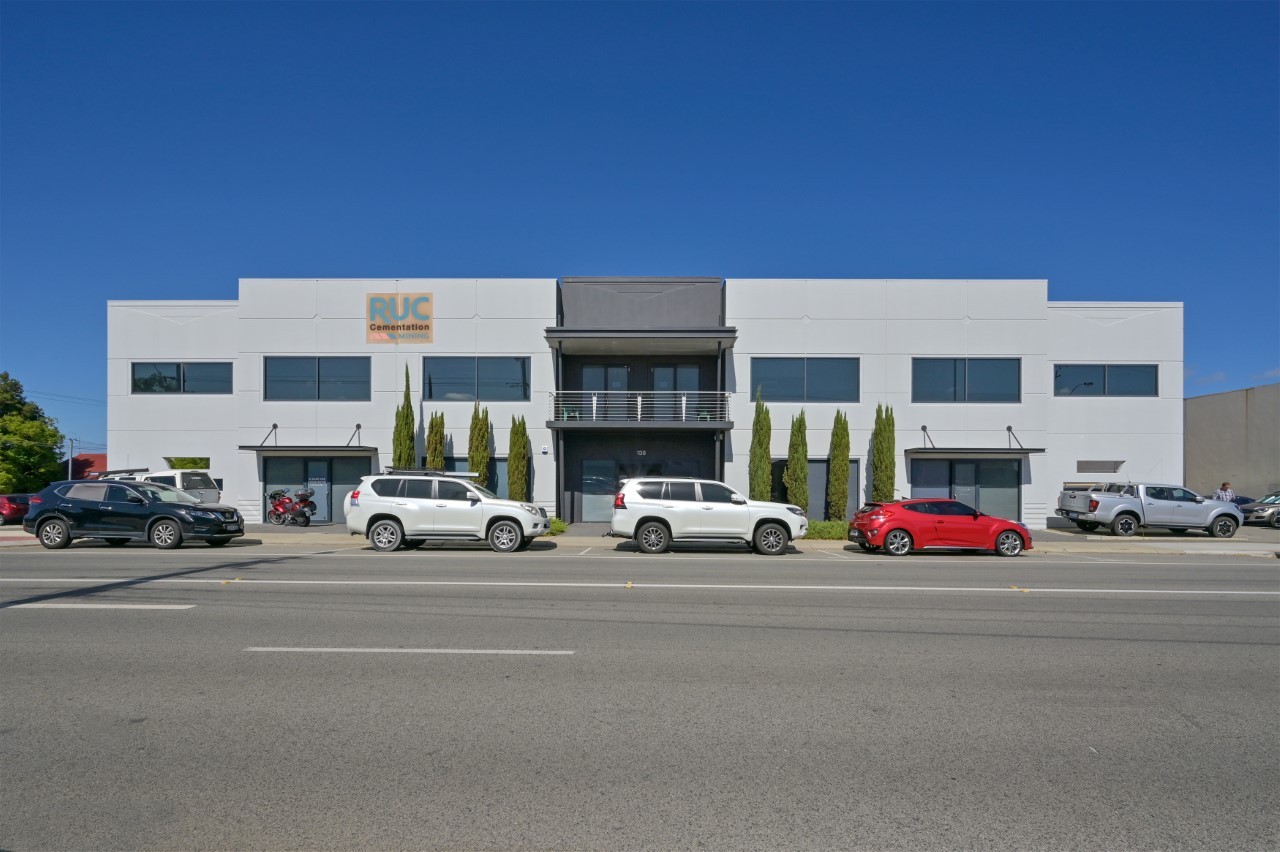 138 Abernethy Road, Belmont, WA 6104