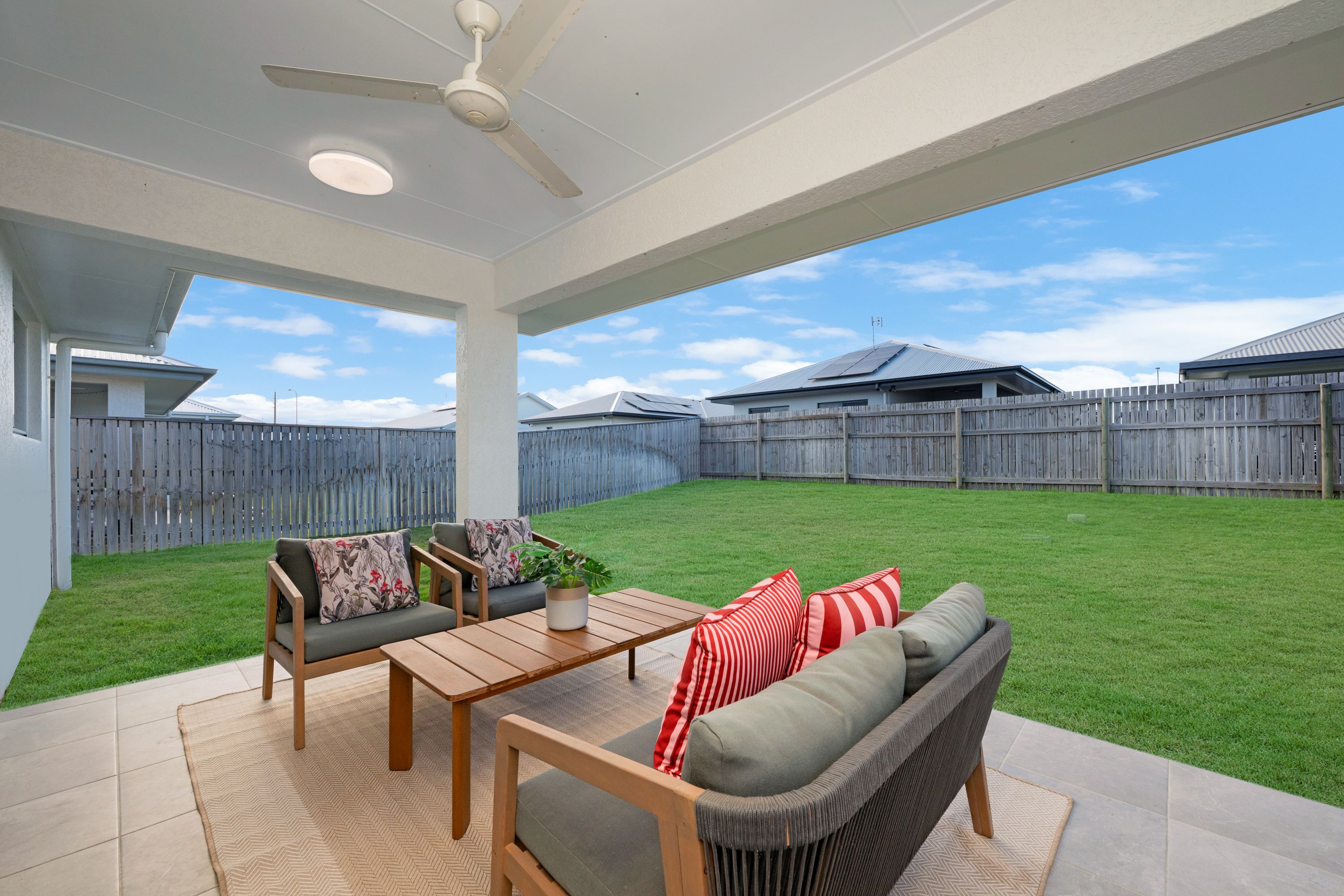 35 Liriope Crescent — photo 14 of 20