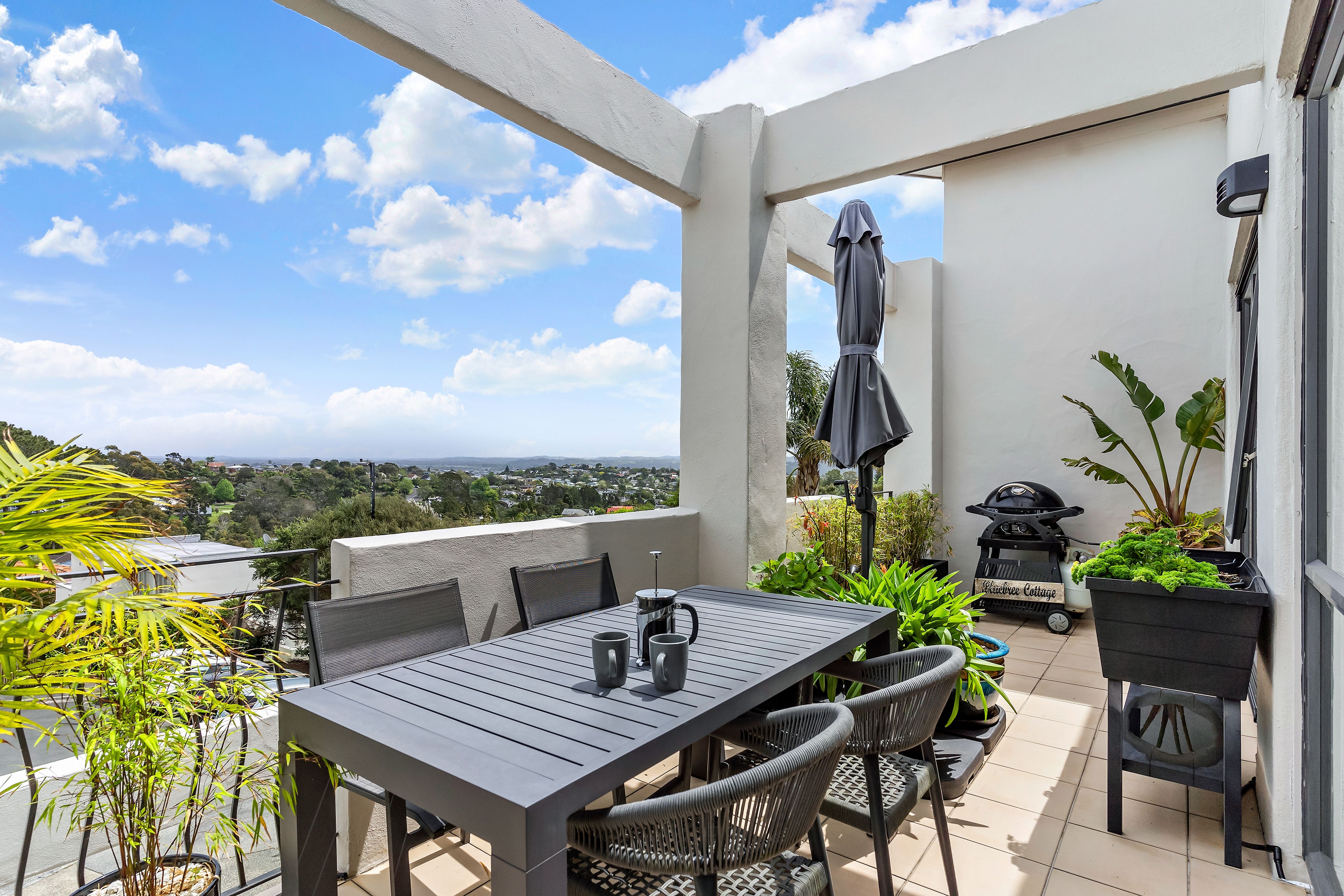 11/5 Monte Cassino Place, Birkdale, North Shore City