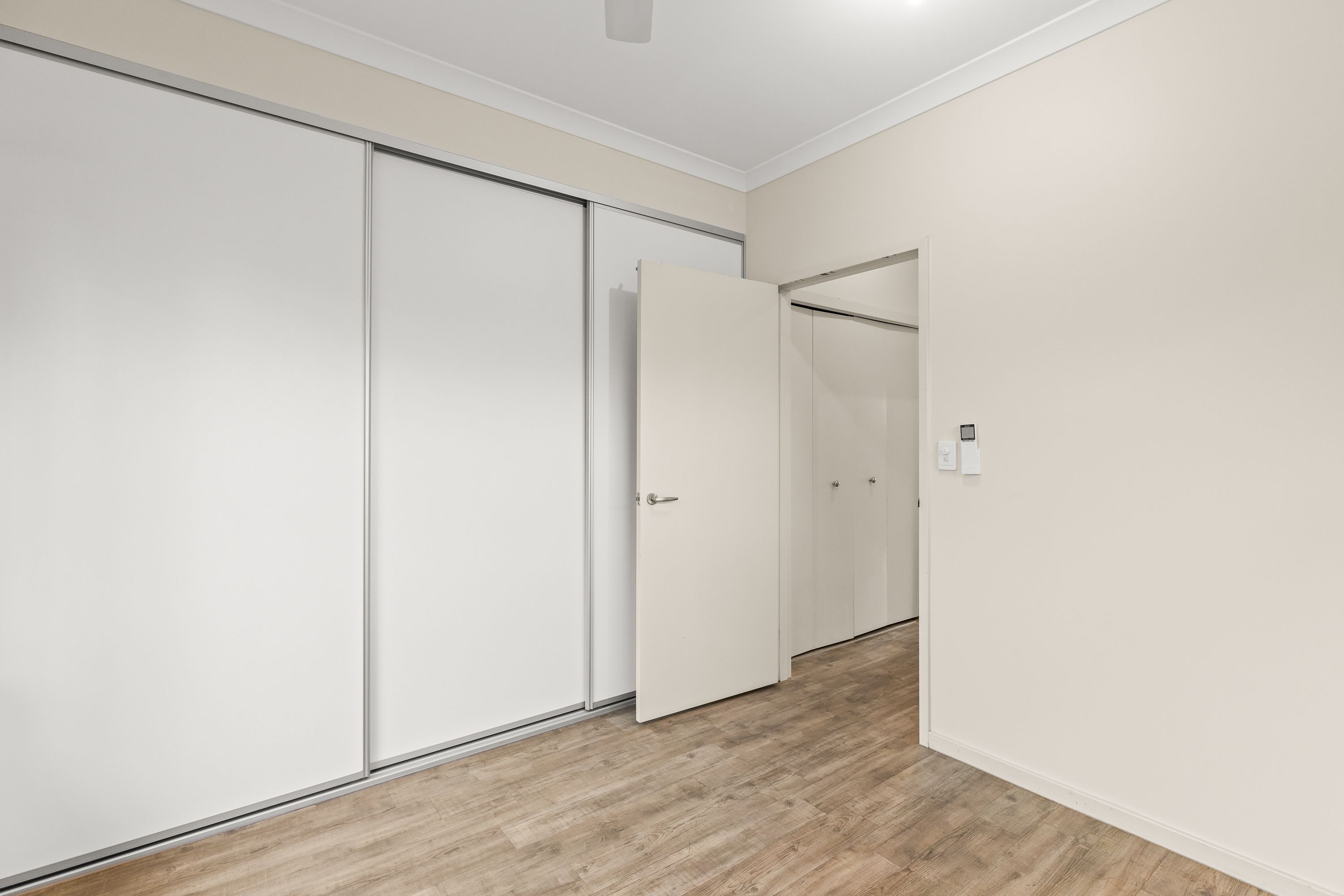 23B Nakamura Avenue — photo 10 of 28
