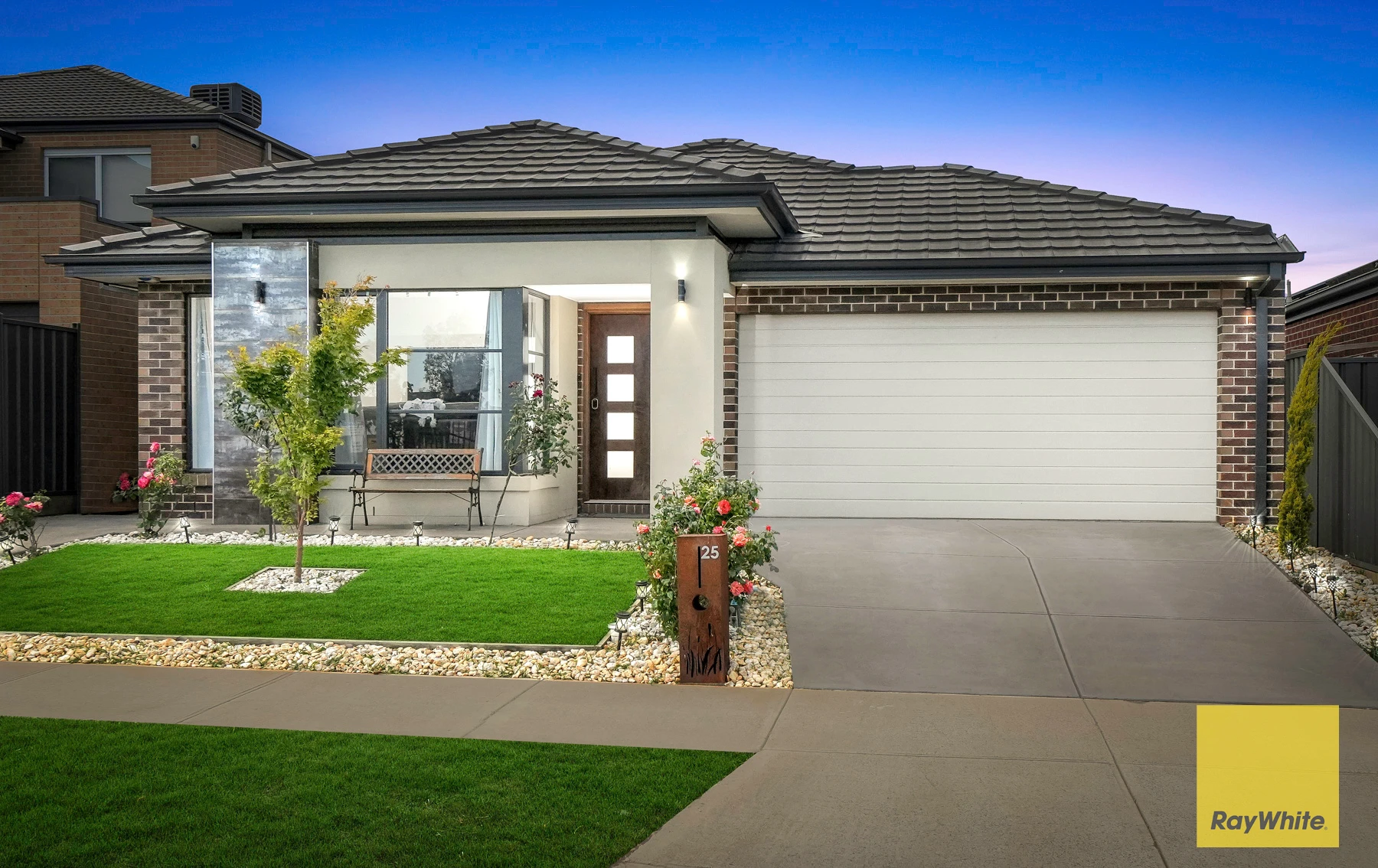 25 Enterprise Circuit, FRASER RISE, VIC 3336
