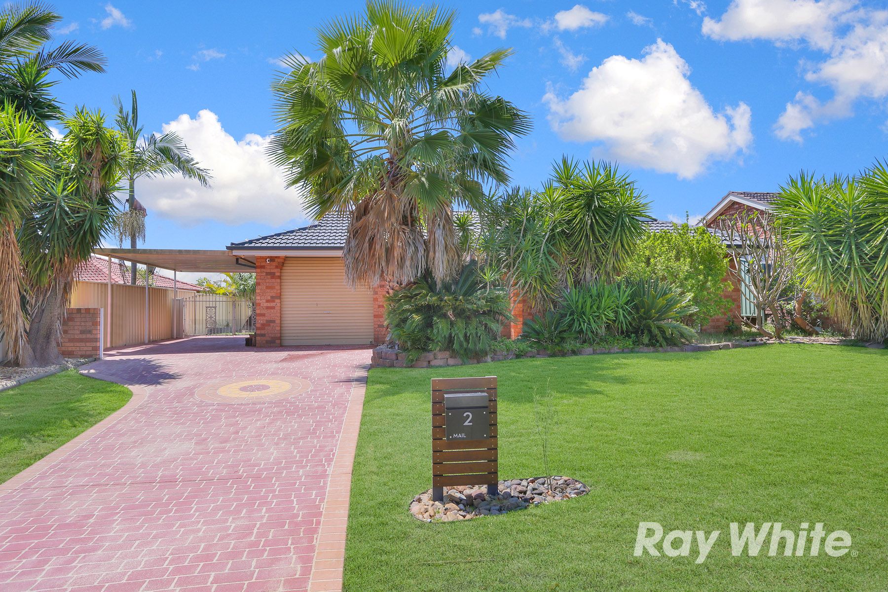 2 Newark Place, St Clair, NSW 2759