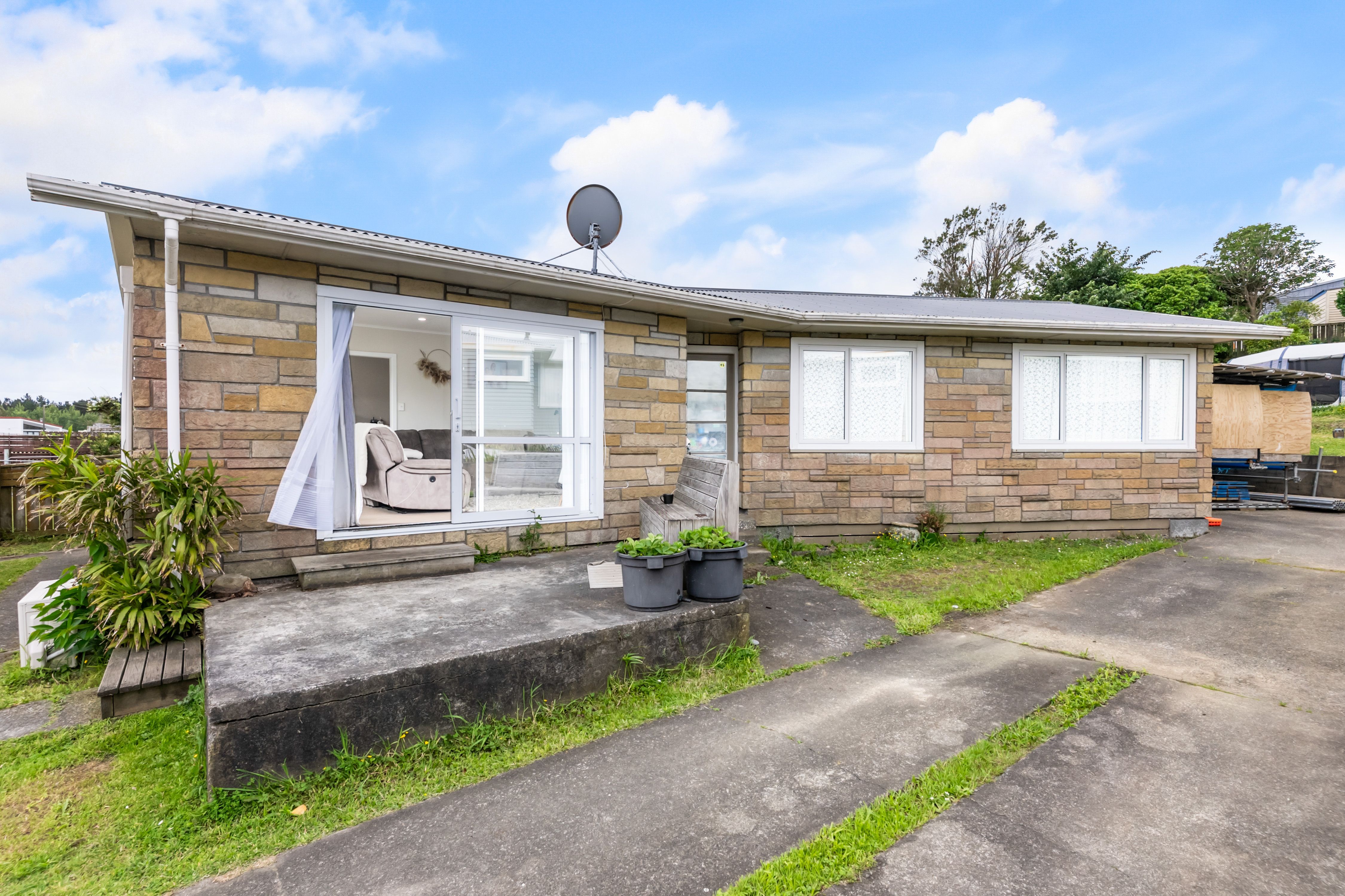 44 Kokiri Crescent, Waitangirua, Porirua City