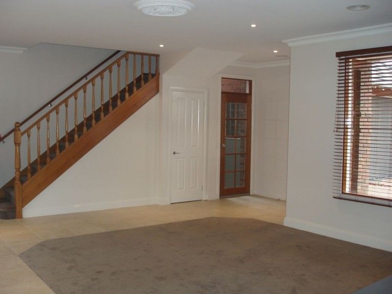 2/620 Warrigal Road, Oakleigh South, VIC 3167