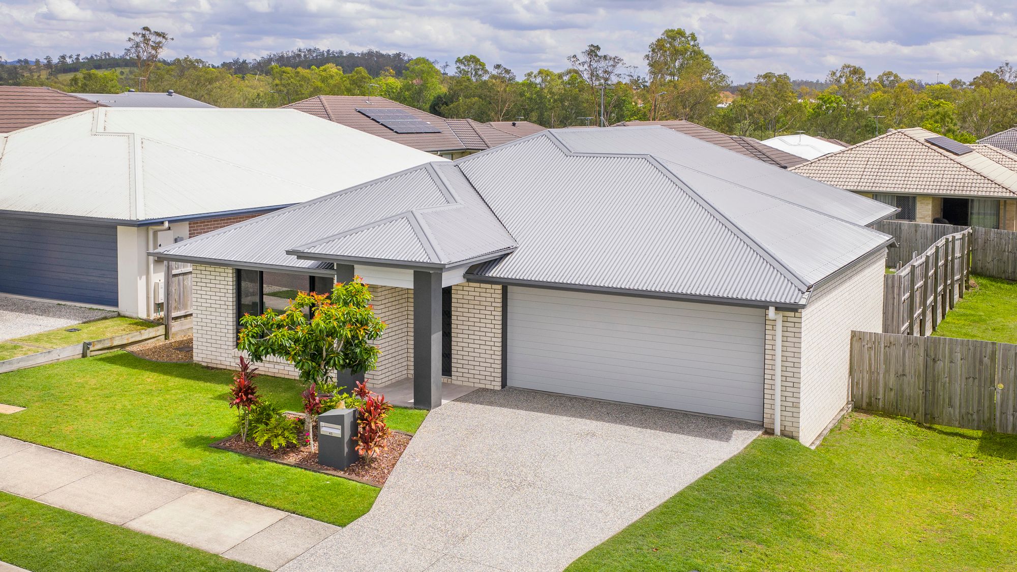 45 Trailblazer Drive, FLAGSTONE QLD 4280