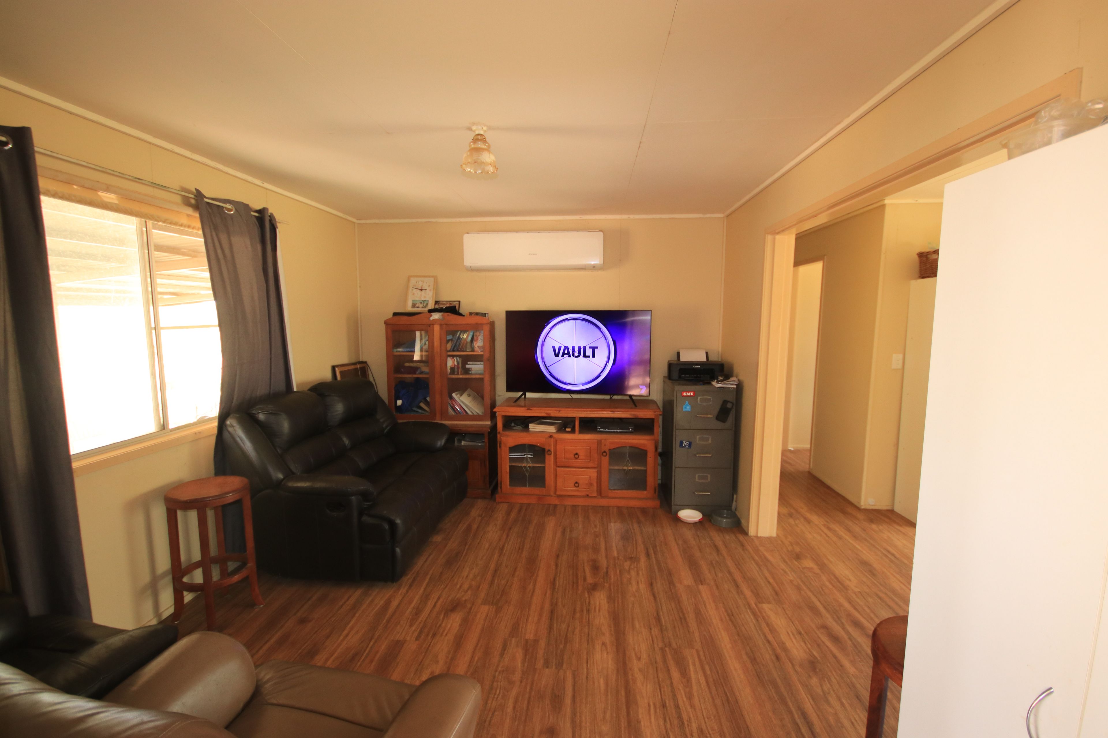 555 Yuleba Surat Road — photo 17 of 28