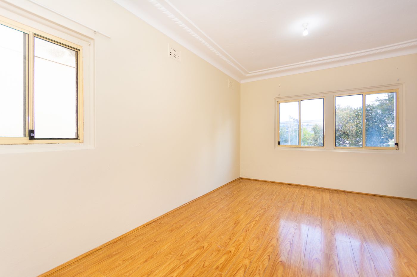 2/39 Grosvenor Crescent, Summer Hill, NSW 2130
