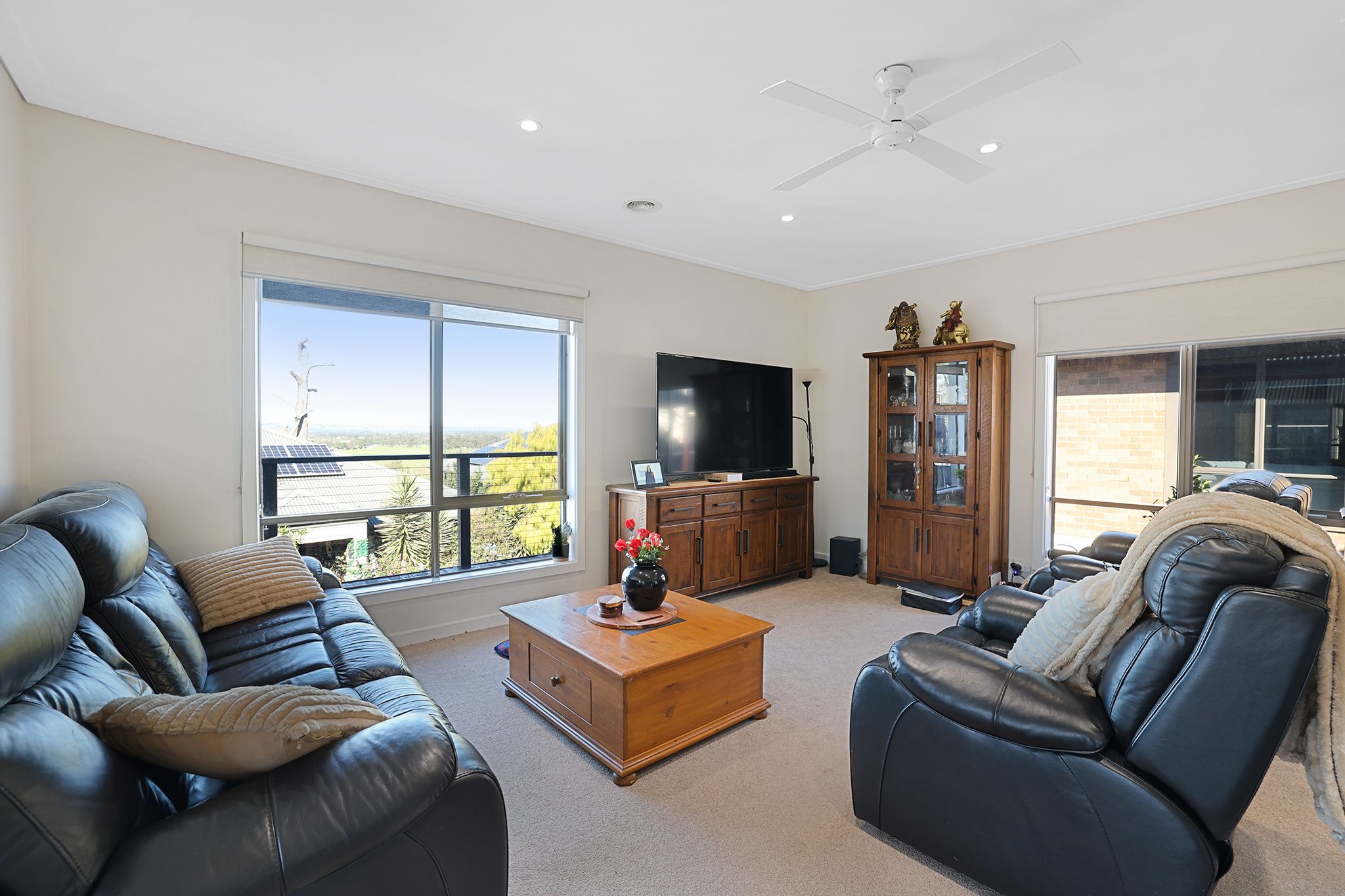 12/22 Abeckett Road — photo 4 of 15