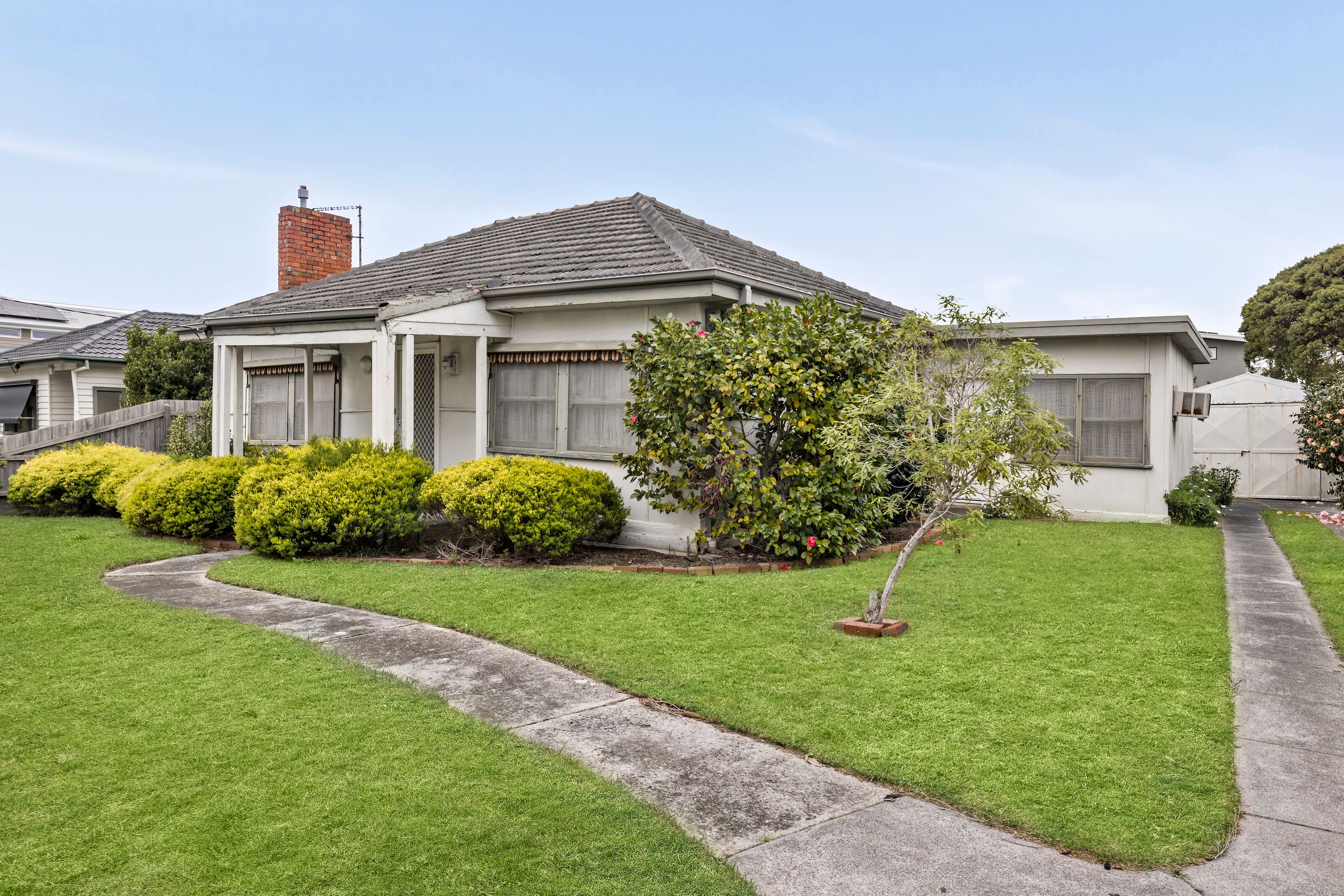 30 Swanpool Avenue — photo 3 of 6