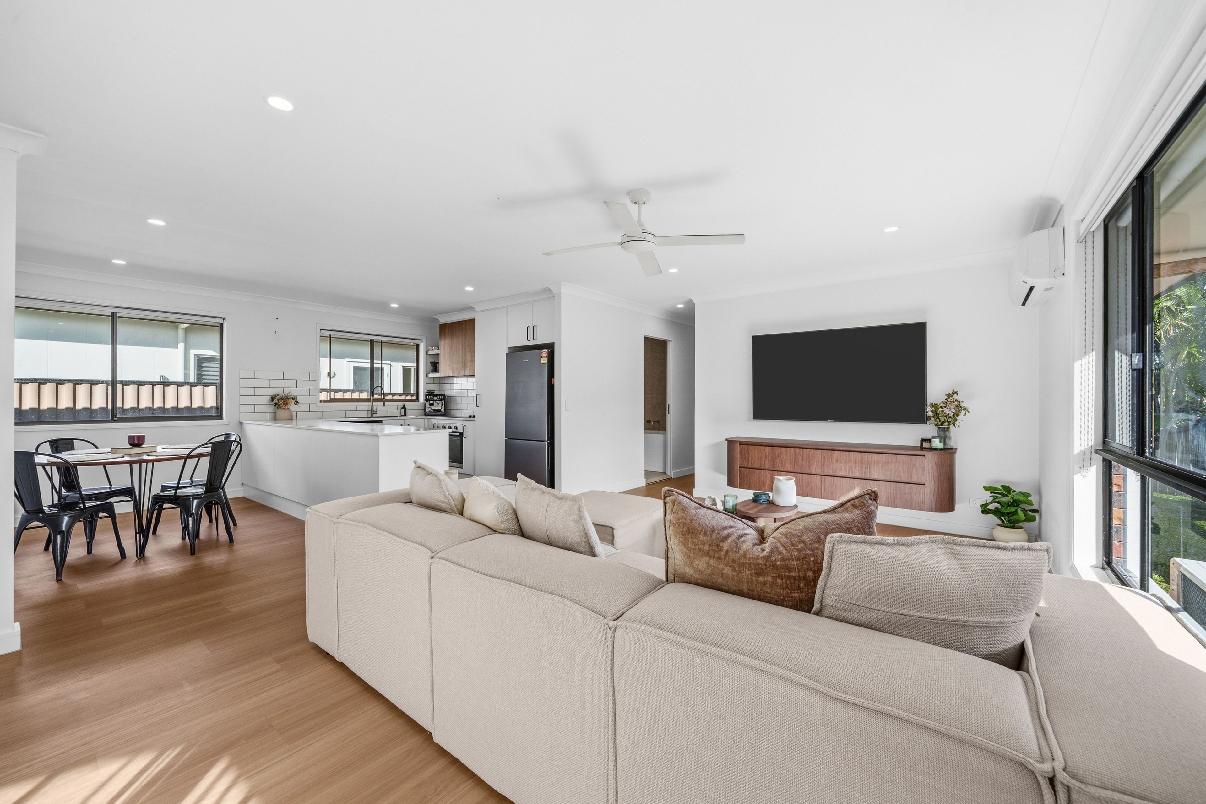 18 Medika Street — photo 5 of 22