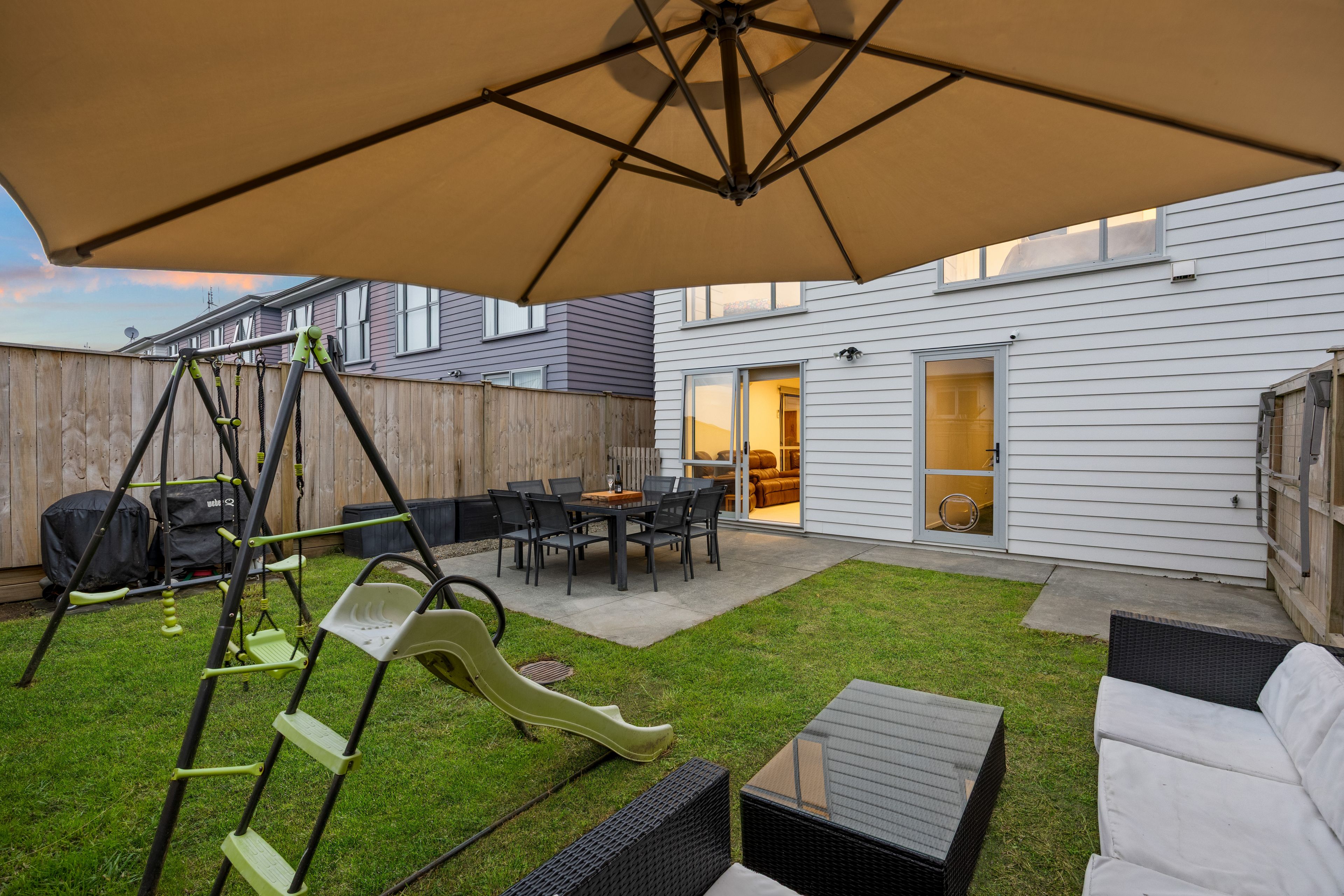 27 Forbes McCammon Drive, Swanson, Waitakere City