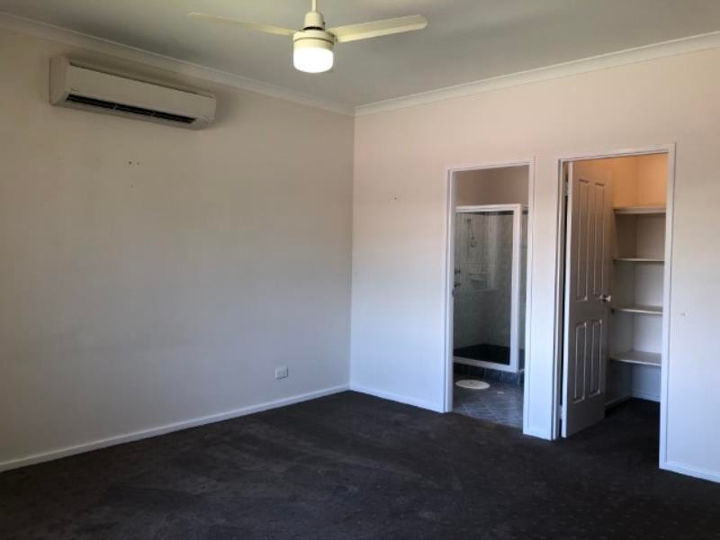 6 Koolinda Parade, Baynton, WA 6714