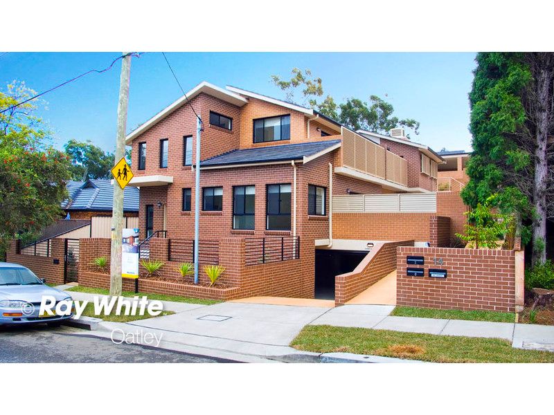 14 River Road, Oatley NSW 2223