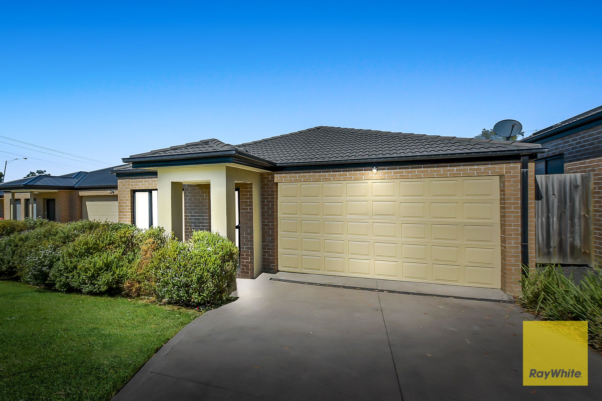 103 Army Road, Pakenham VIC 3810