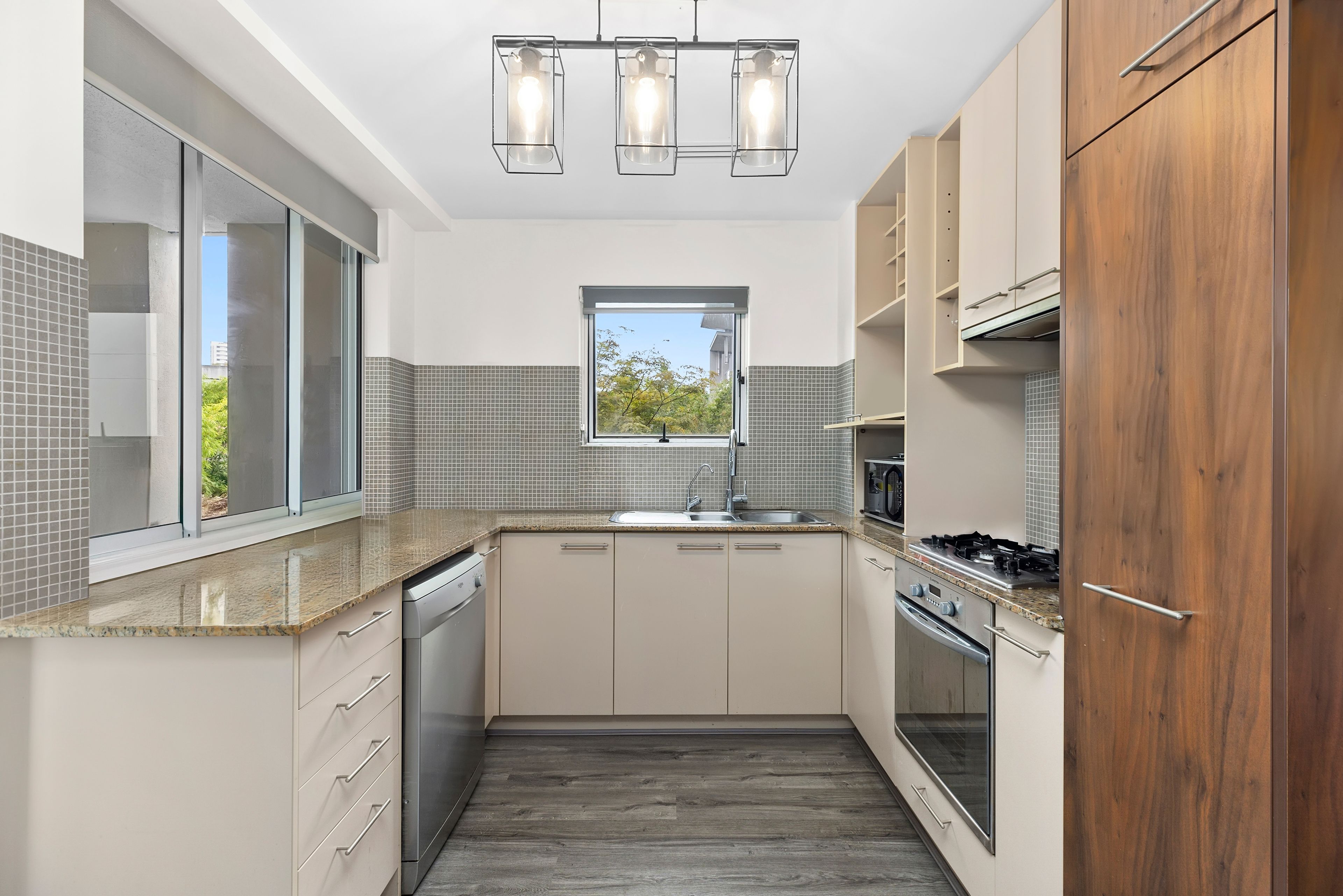 2402/141 Campbell Street, Bowen Hills, QLD 4006
