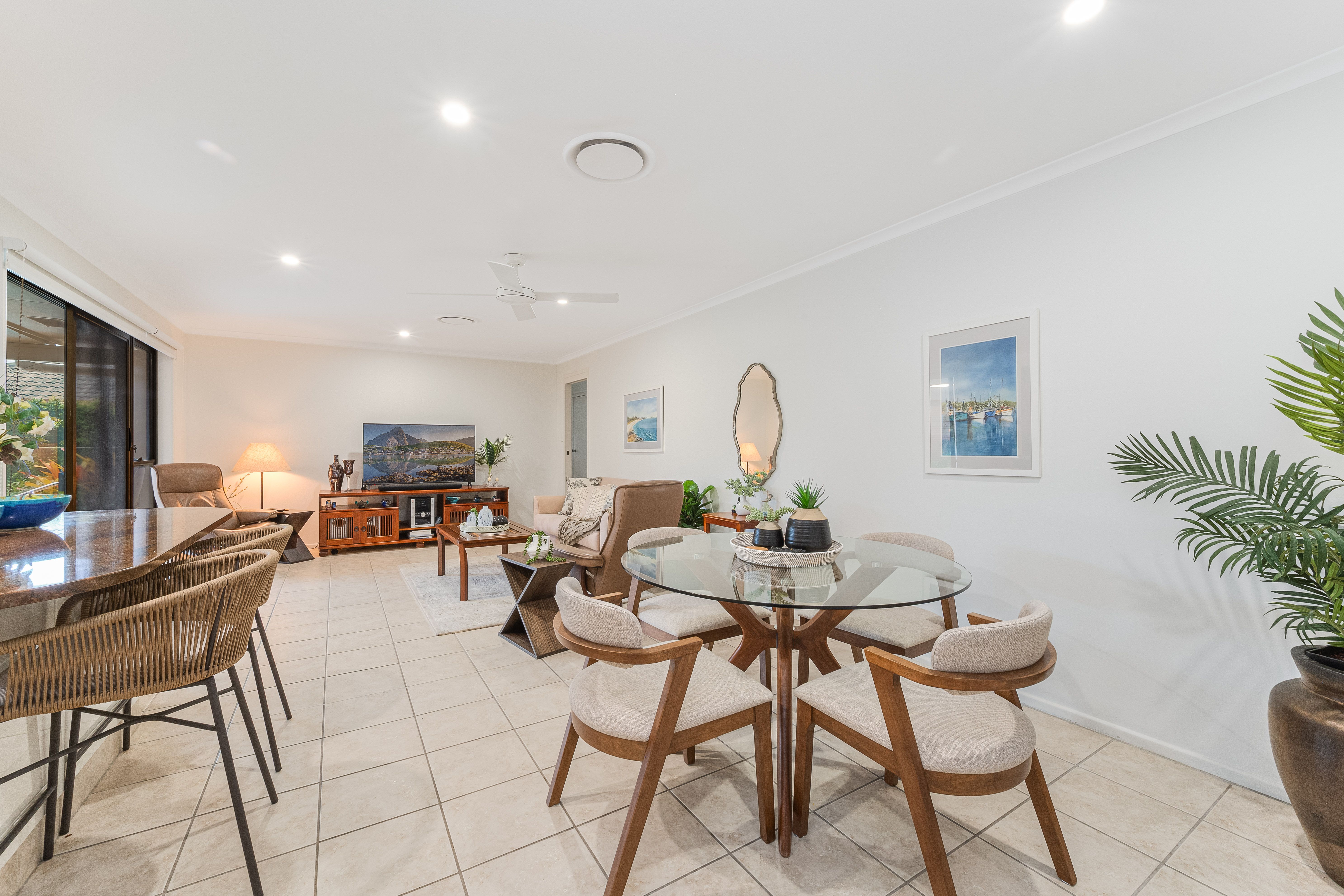10 Bangalow Street — photo 5 of 16