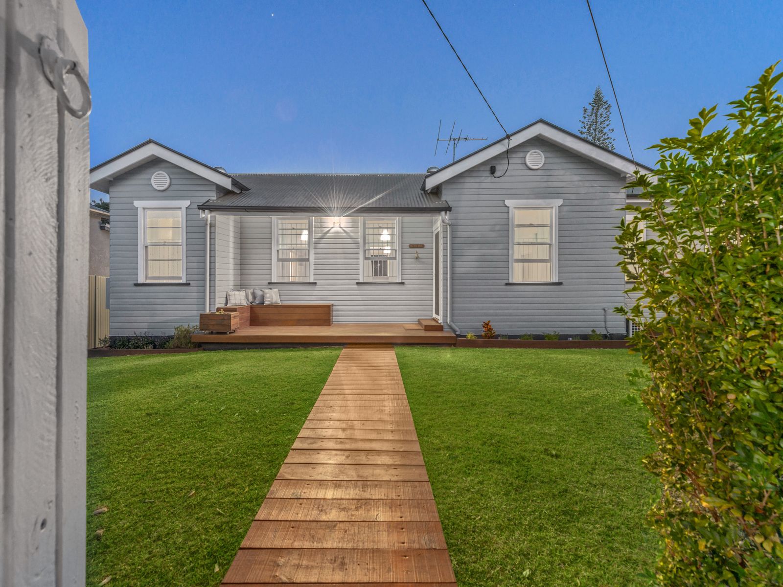 27 Carter Street, Northgate, QLD 4013