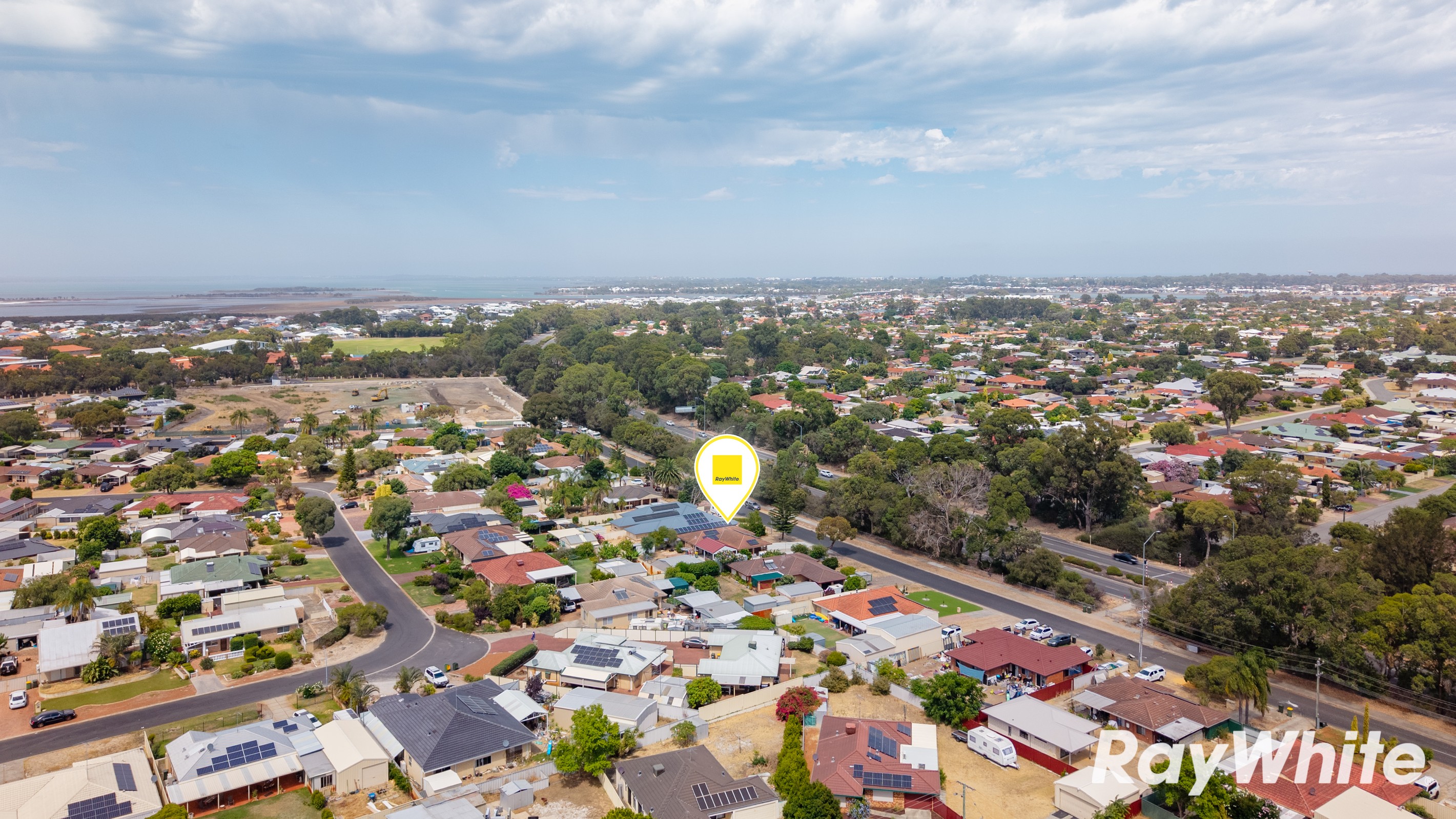 17 Sandeland Avenue, Coodanup, WA 6210